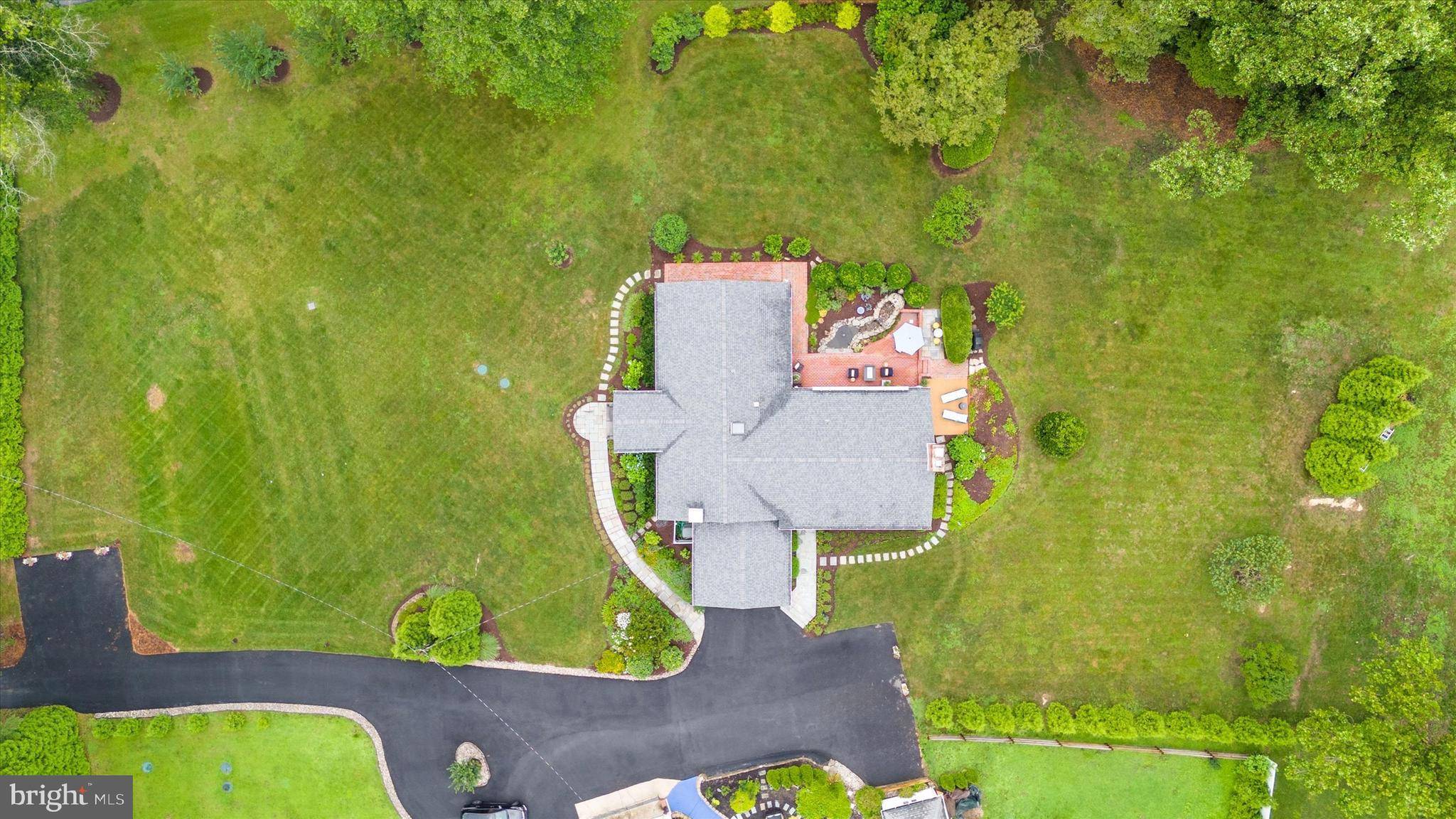 Hockessin, DE 19707,841 YORKLYN RD