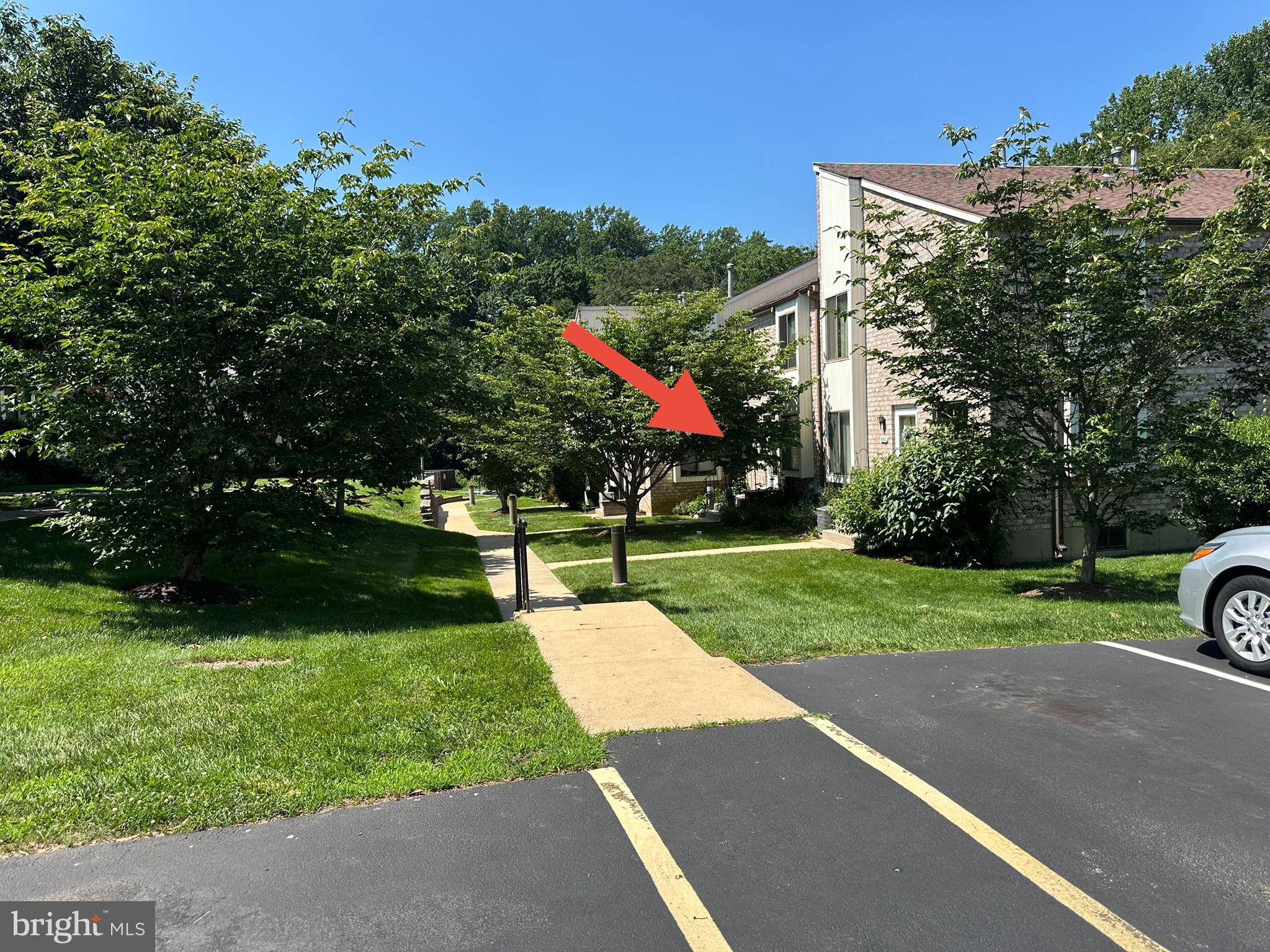Brookhaven, PA 19015,6509 HILLTOP DR