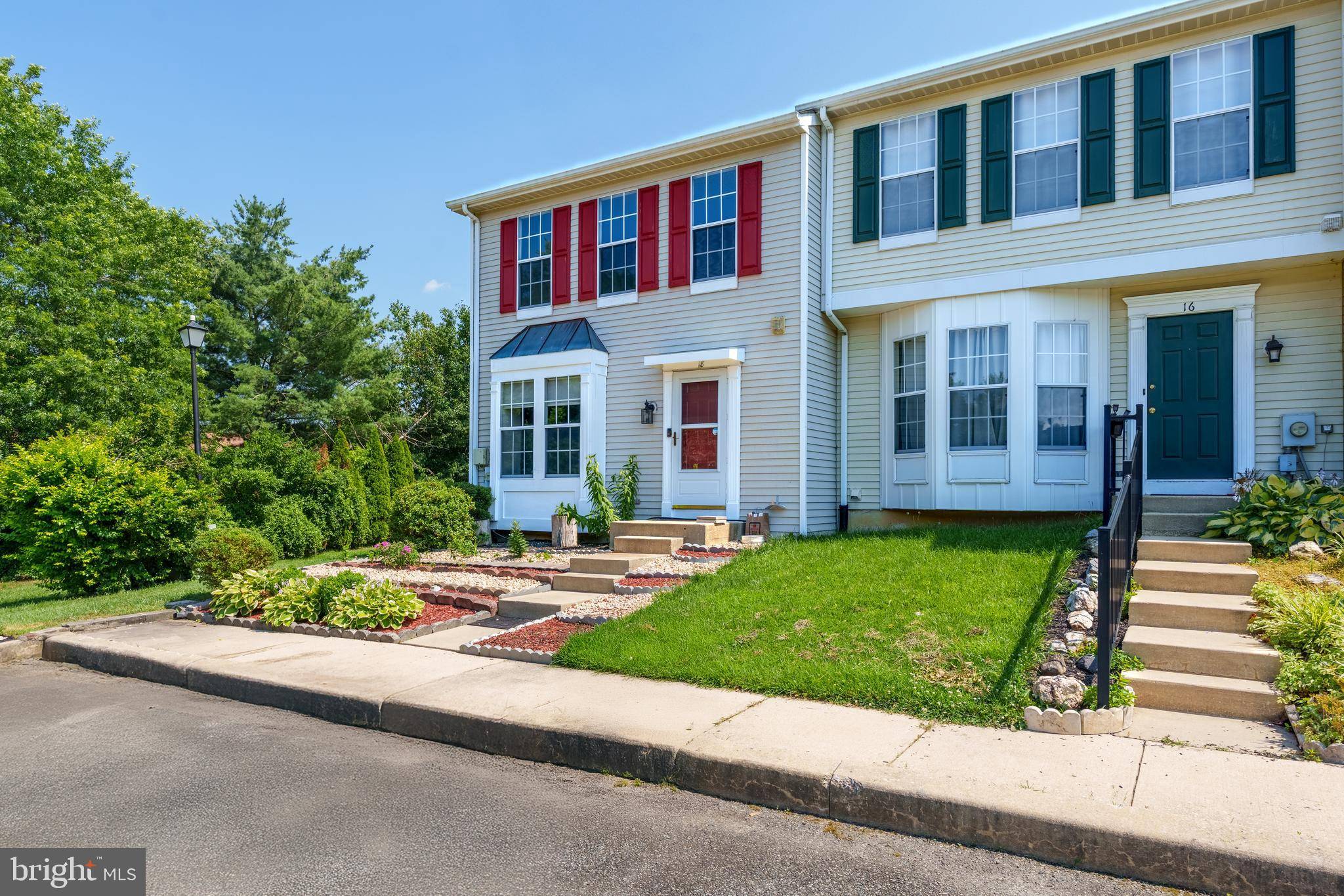 Newark, DE 19711,18 E GALLOWAY CT