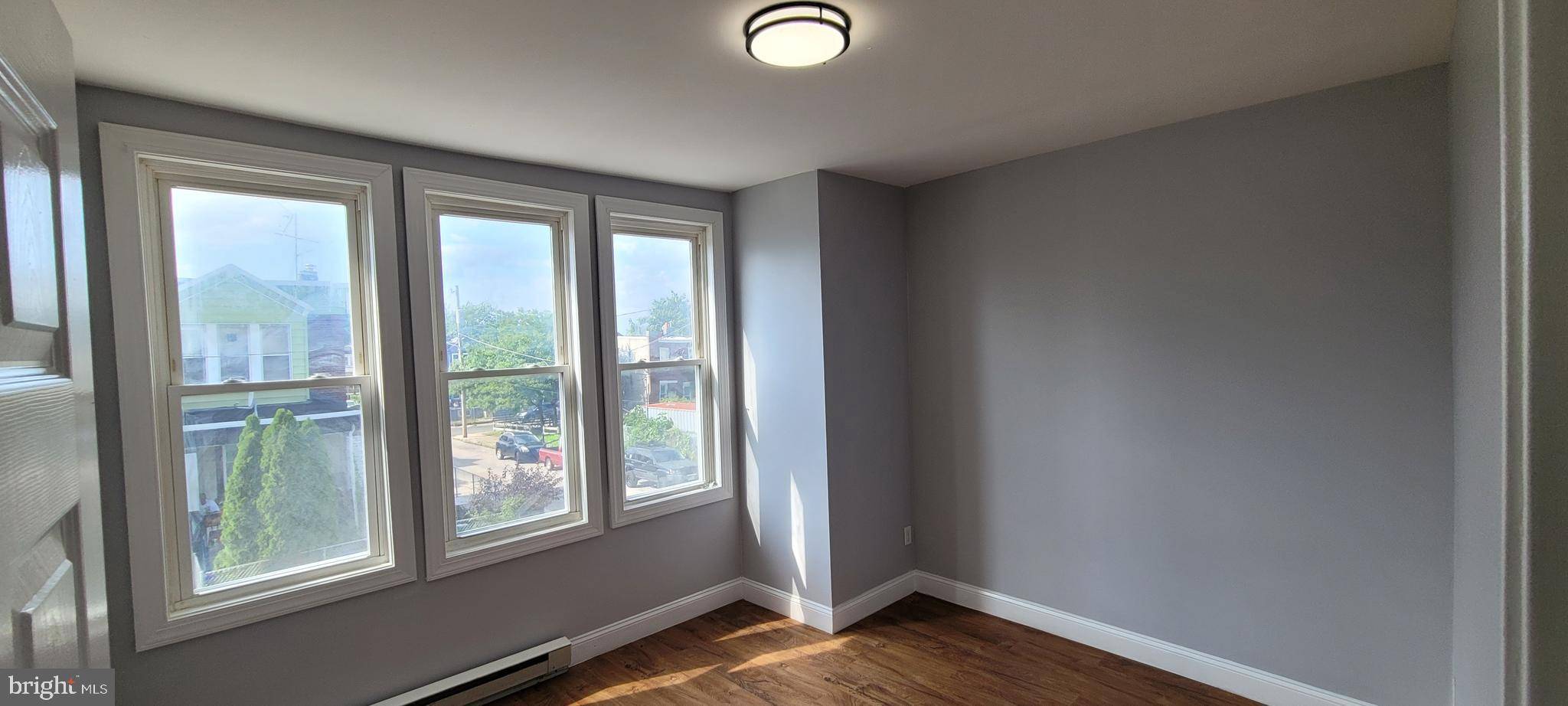 Philadelphia, PA 19142,6044 ALLMAN ST
