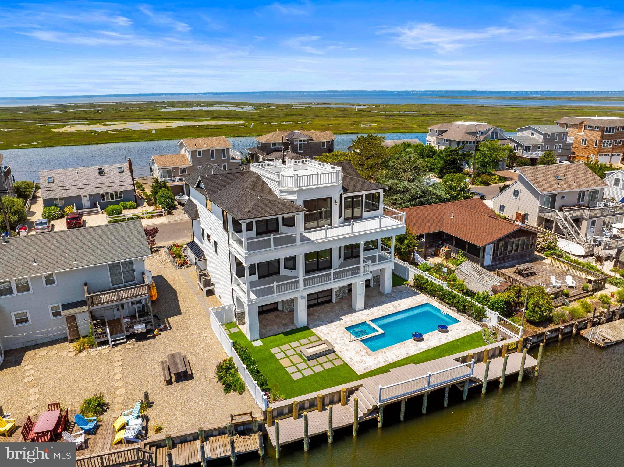 Long Beach Township, NJ 08008,17 BUTLER RD