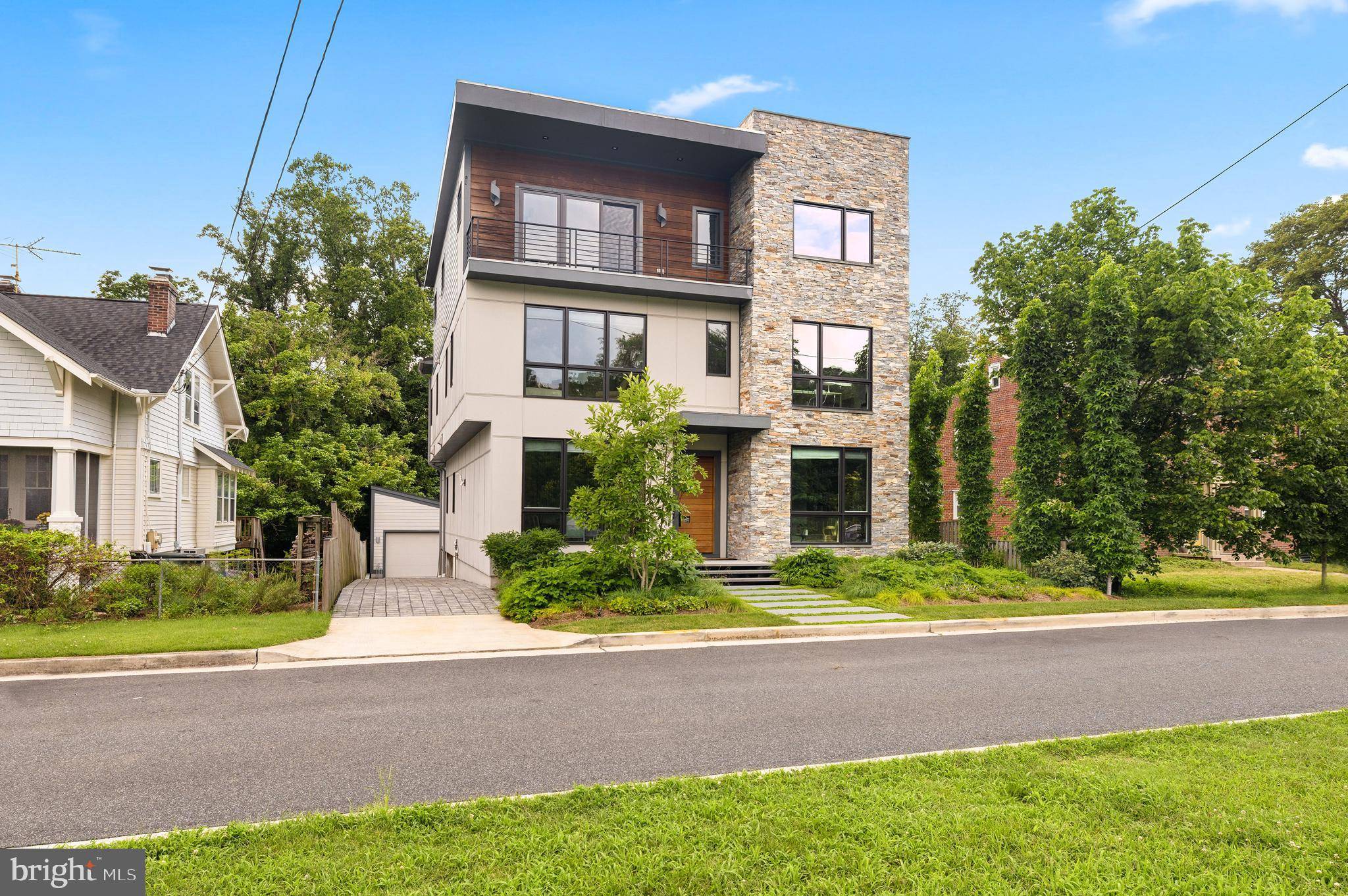 Washington, DC 20016,5624 SHERIER PL NW