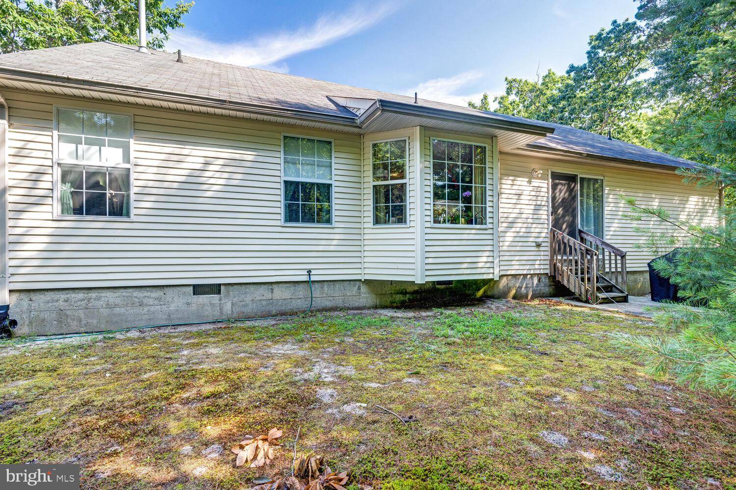 Tuckerton, NJ 08087,1 FALKINBURG DR