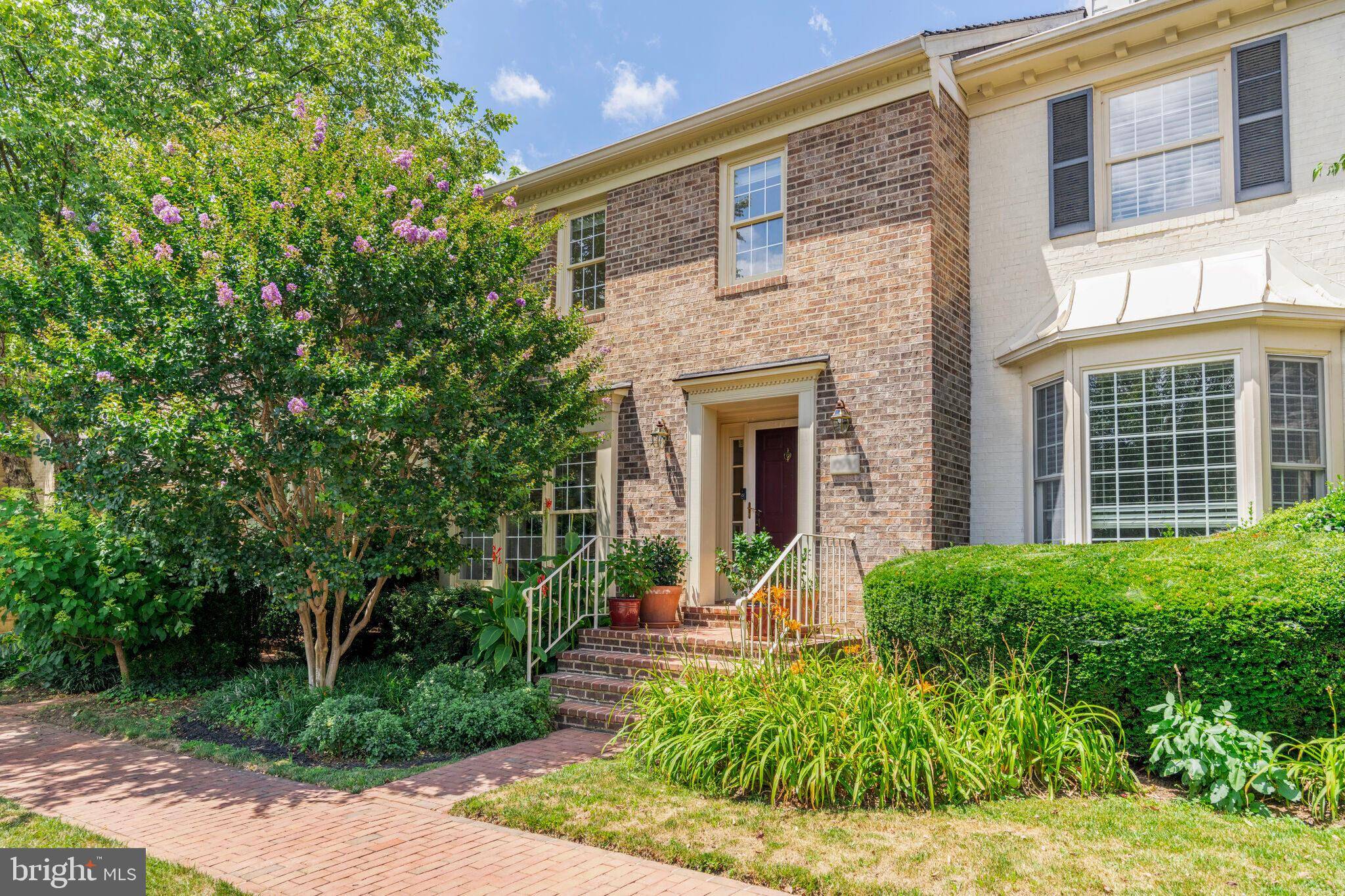 North Bethesda, MD 20852,10935 BREWER HOUSE RD