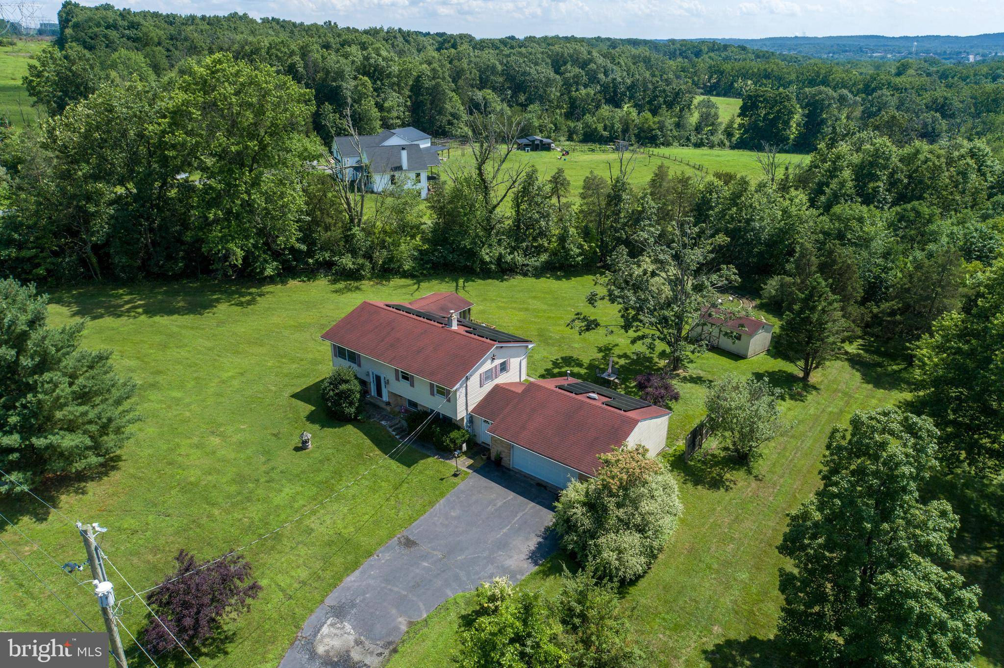 Pennsburg, PA 18073,3211 HILLEGASS RD