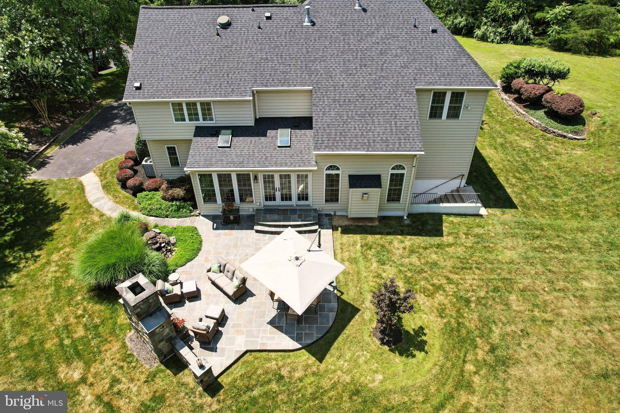Clifton, VA 20124,7401 CLIFTON QUARRY DR