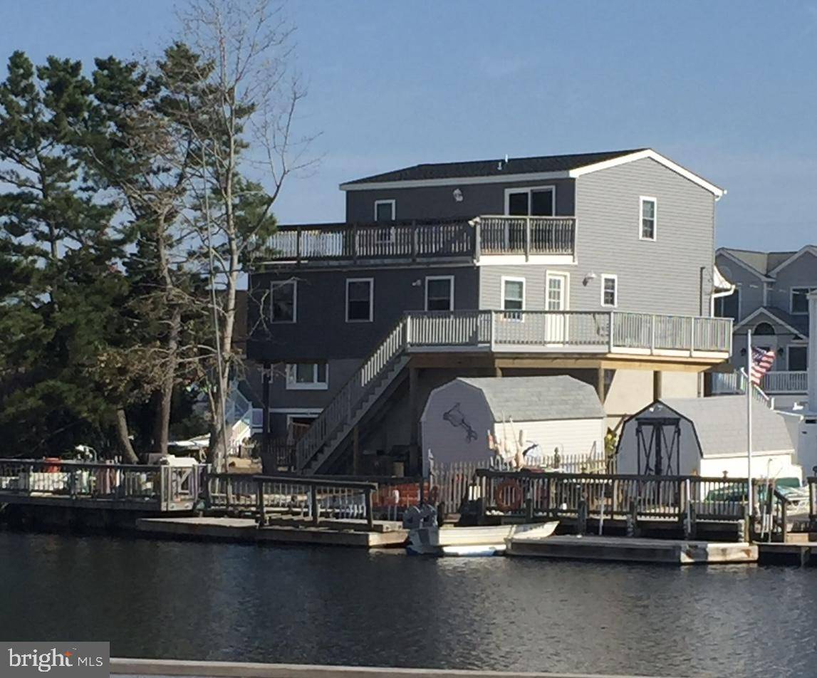 Manahawkin, NJ 08050,27 ROBERT DR