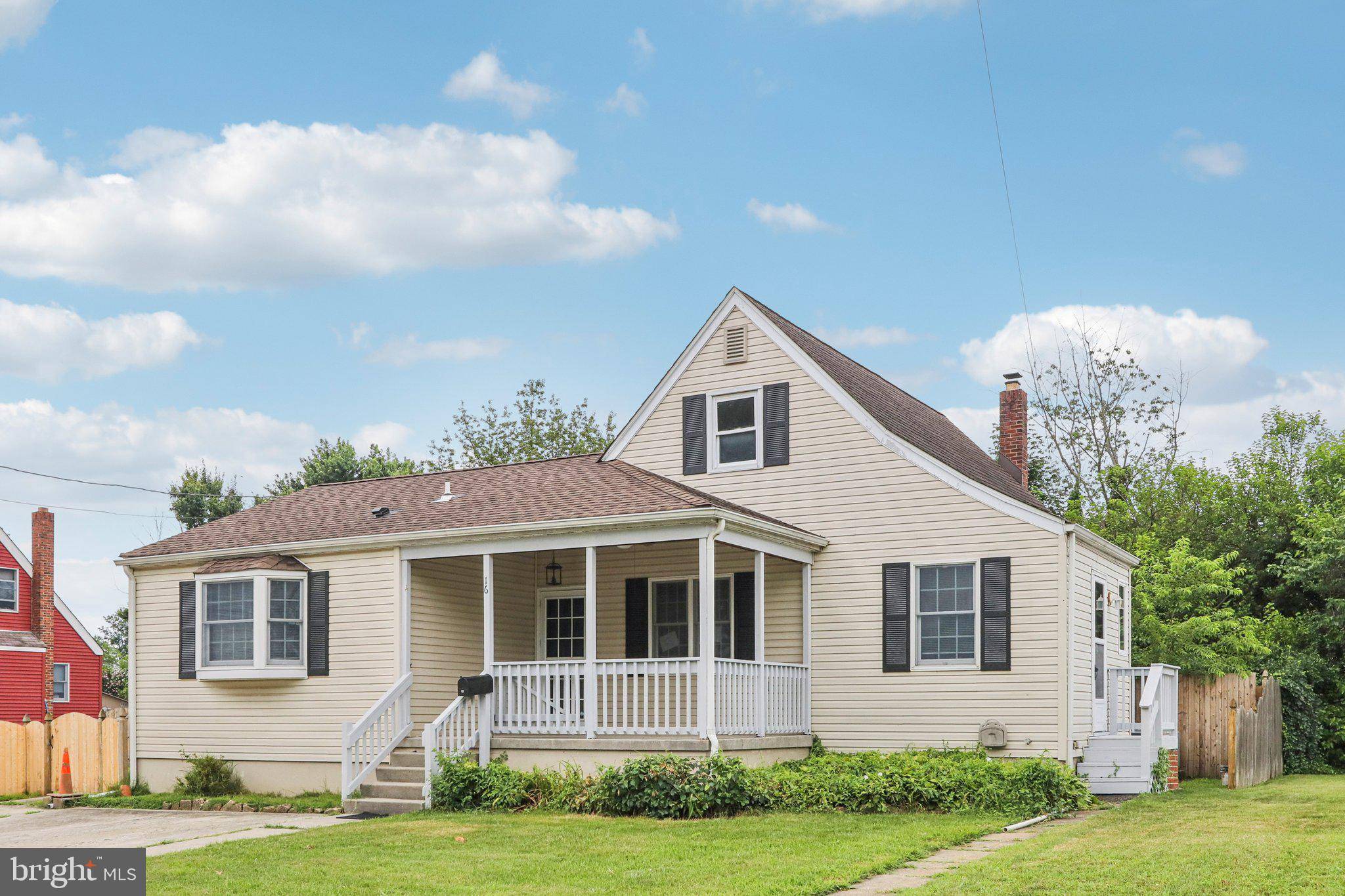 Bellmawr, NJ 08031,16 PARK DR