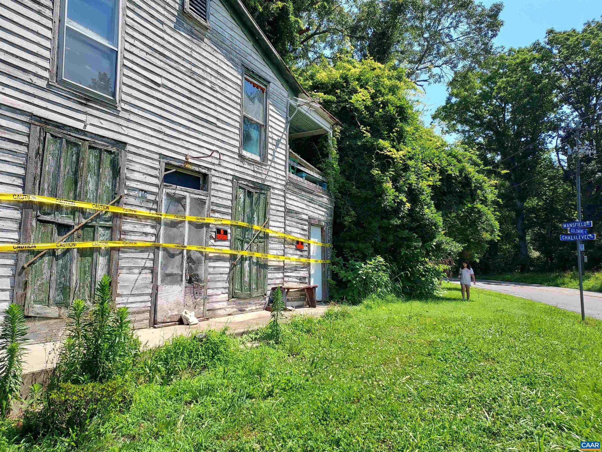 Louisa, VA 23093,2744 MANSFIELD RD