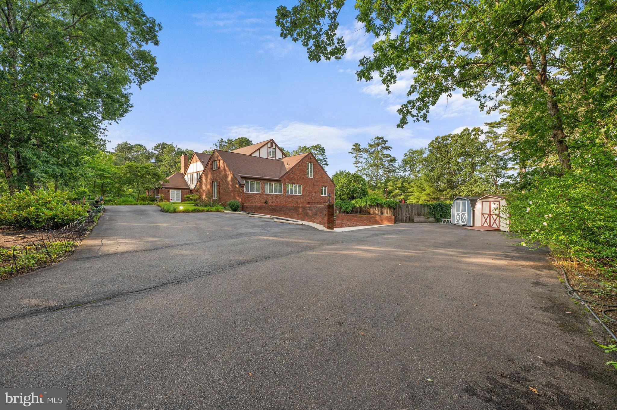 Millville, NJ 08332,1216 FOREST DR