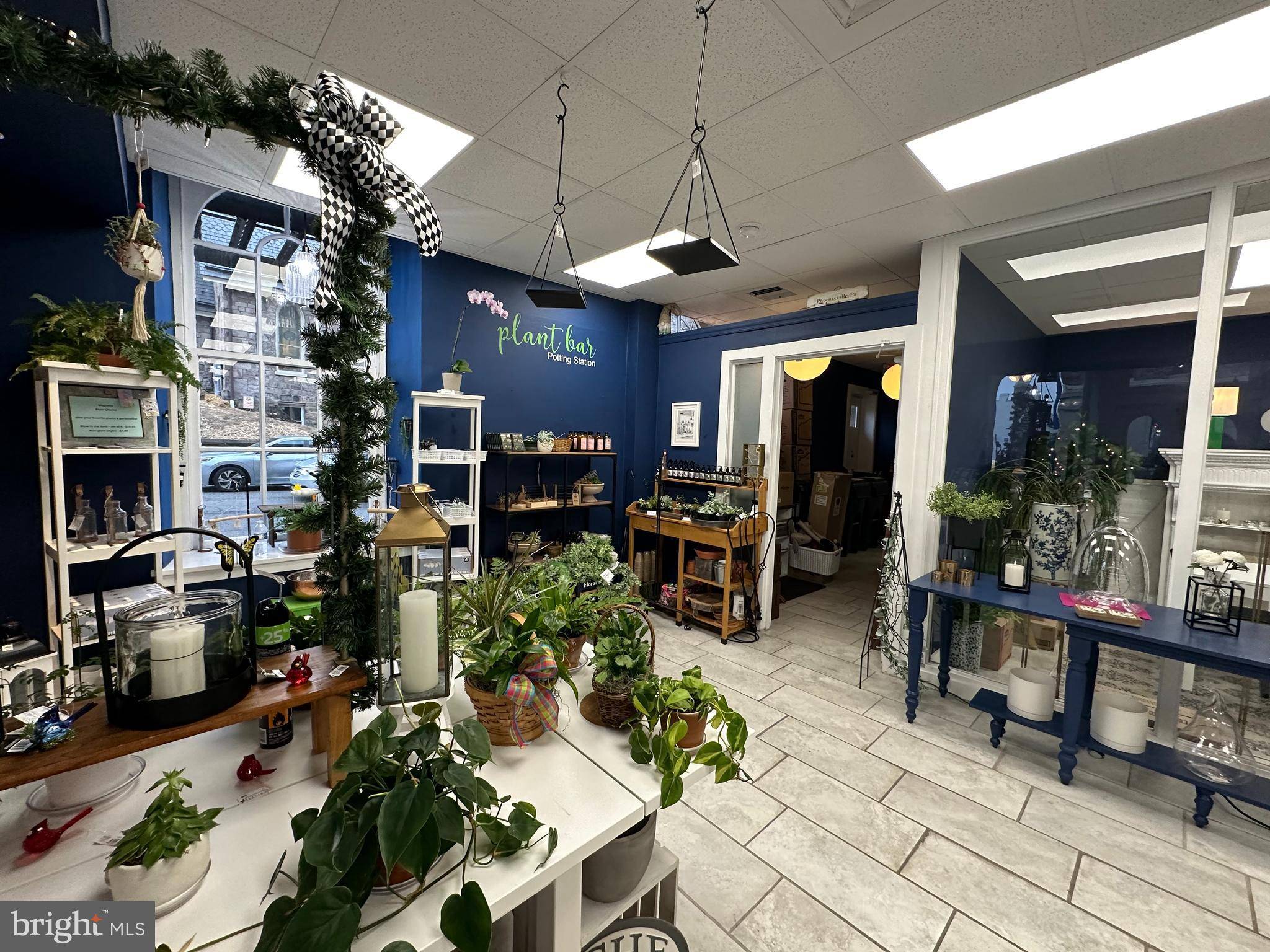 Phoenixville, PA 19460,34 S MAIN ST