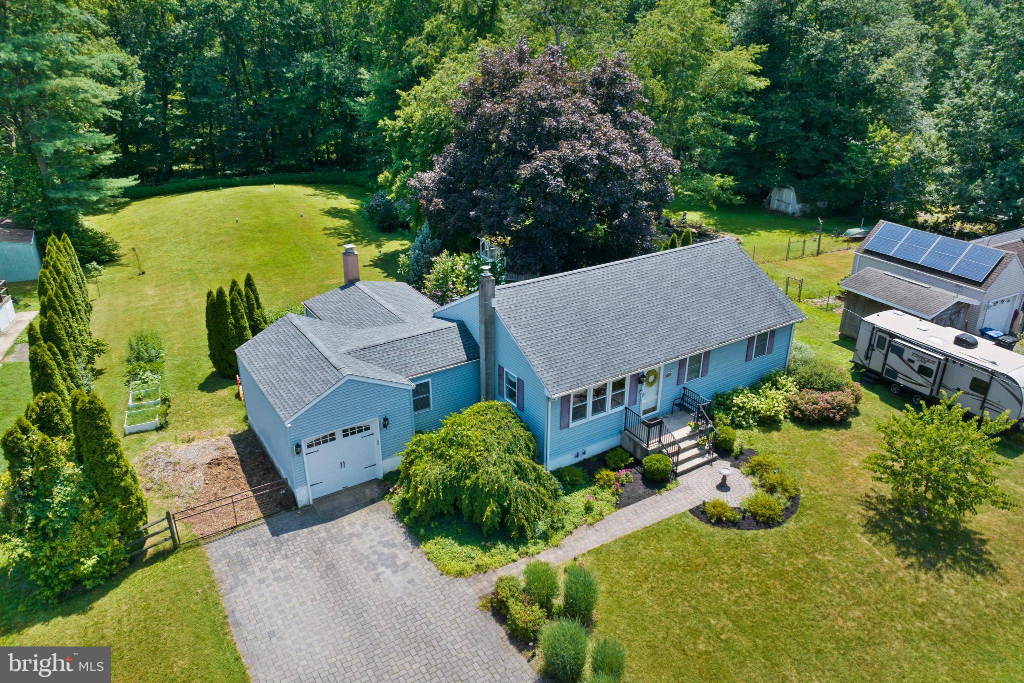 Chesterfield, NJ 08515,10 HENGELI DR