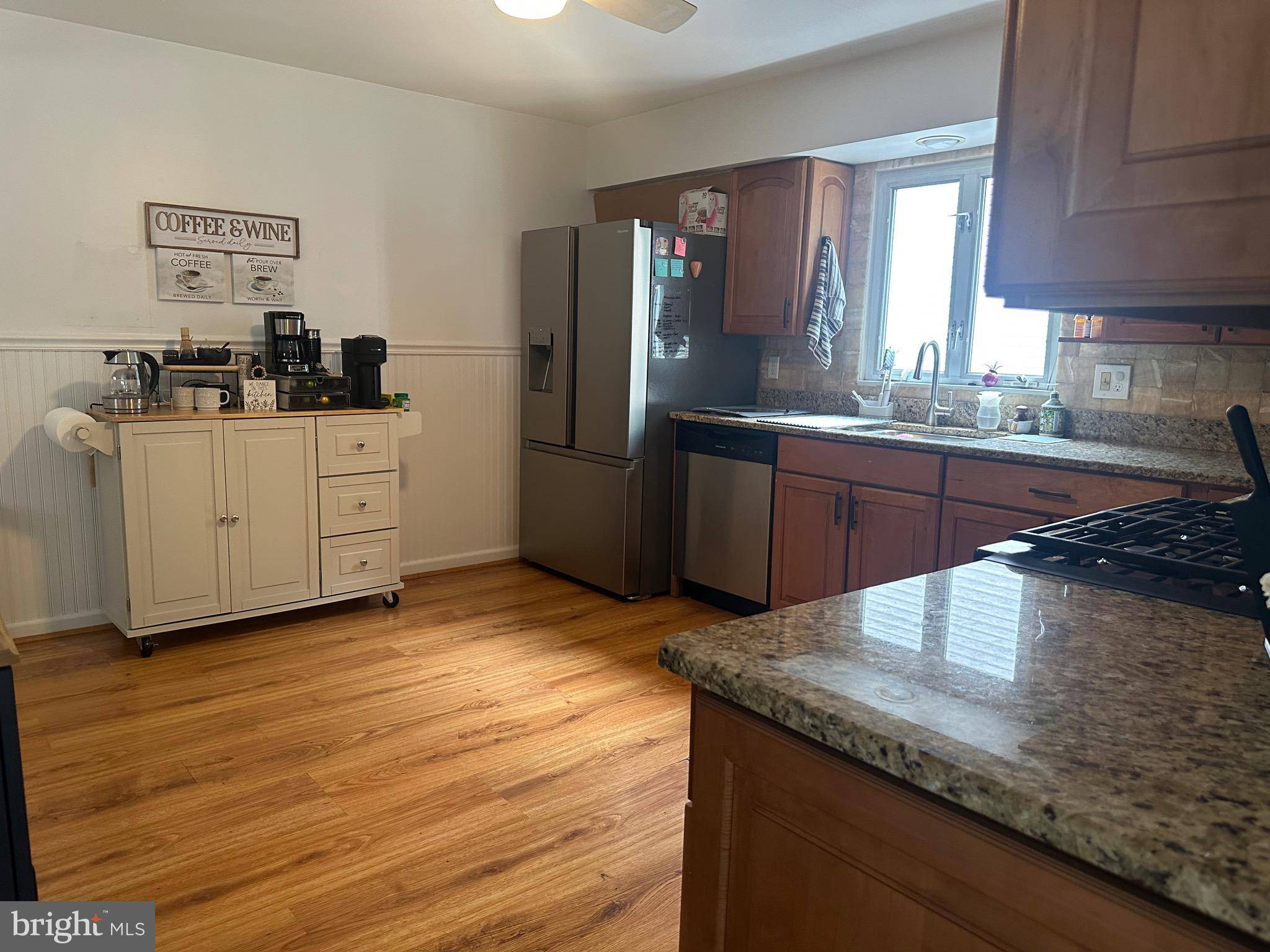 Hamilton, NJ 08619,113 DEERWOOD DR