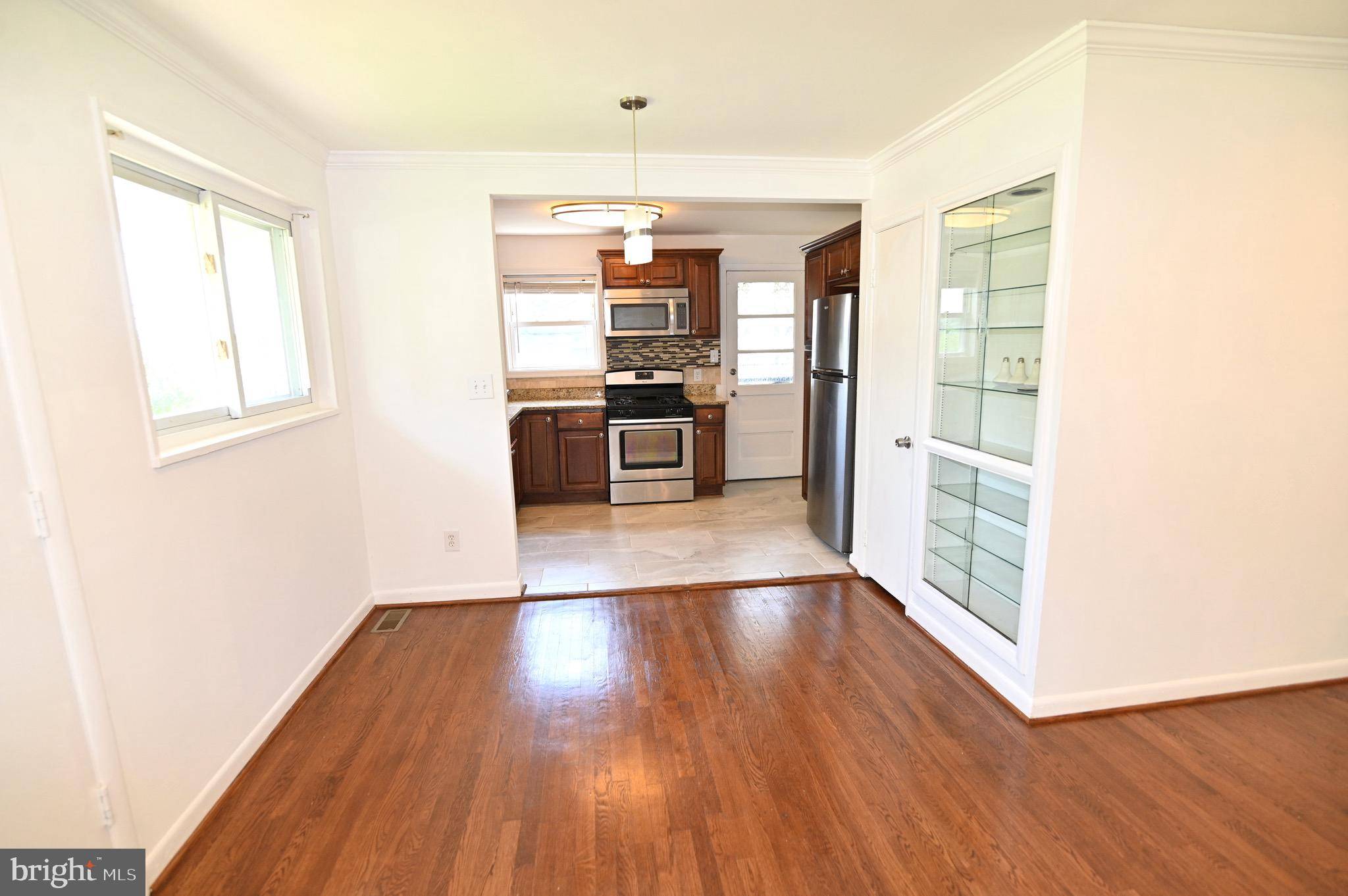 Hyattsville, MD 20785,7405 GRAYRIDGE