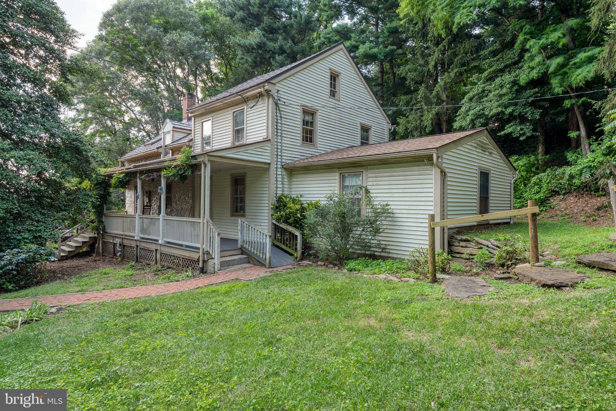 Strasburg, PA 17579,1592 WHITE OAK RD