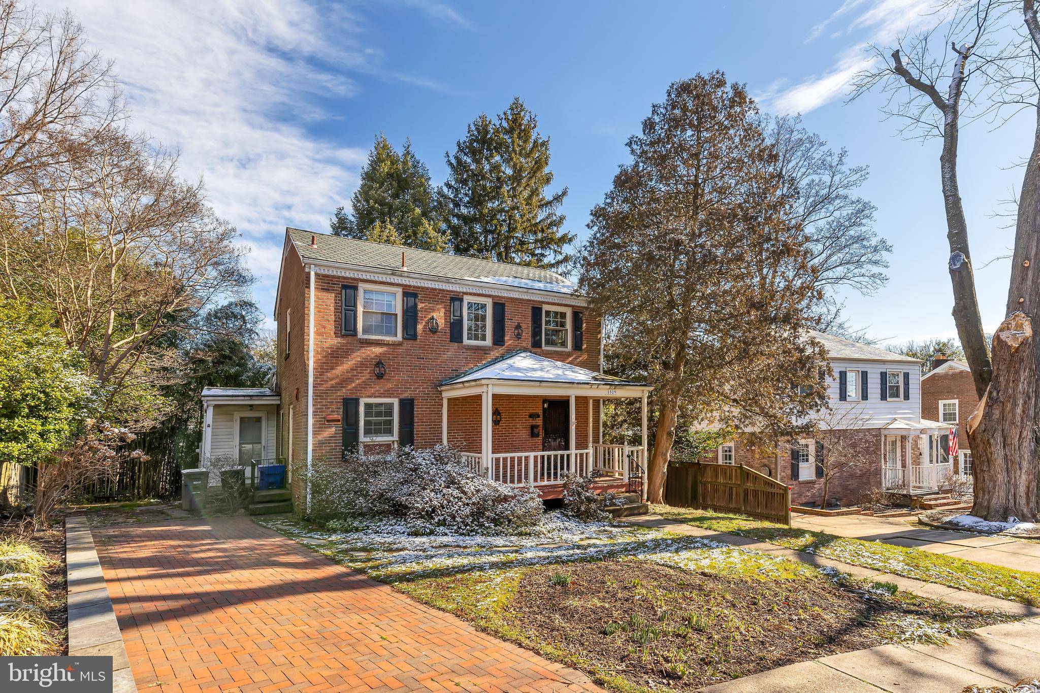Arlington, VA 22205,1529 N KENILWORTH ST