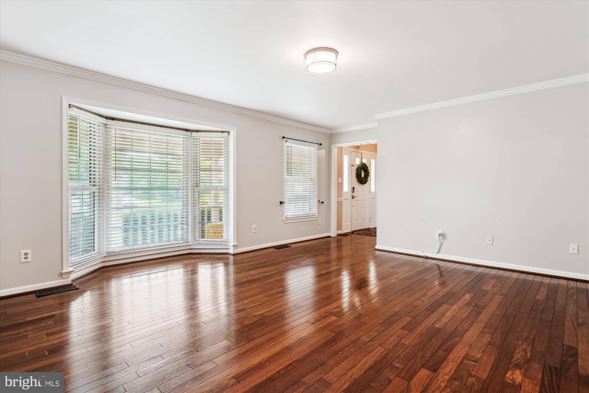 Clifton, VA 20124,13729 SPRINGSTONE DR