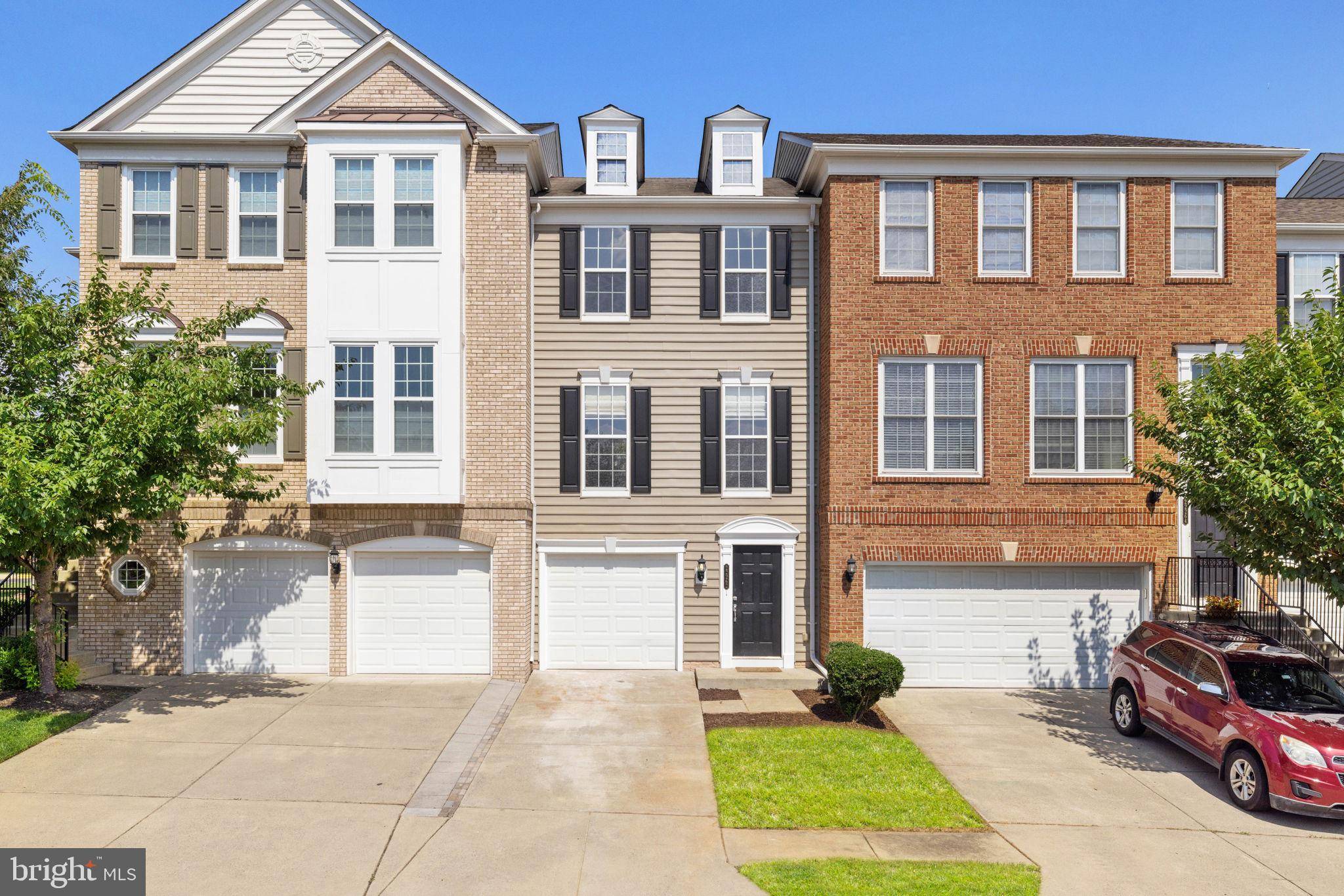 Ashburn, VA 20148,22262 MEADFOOT TER
