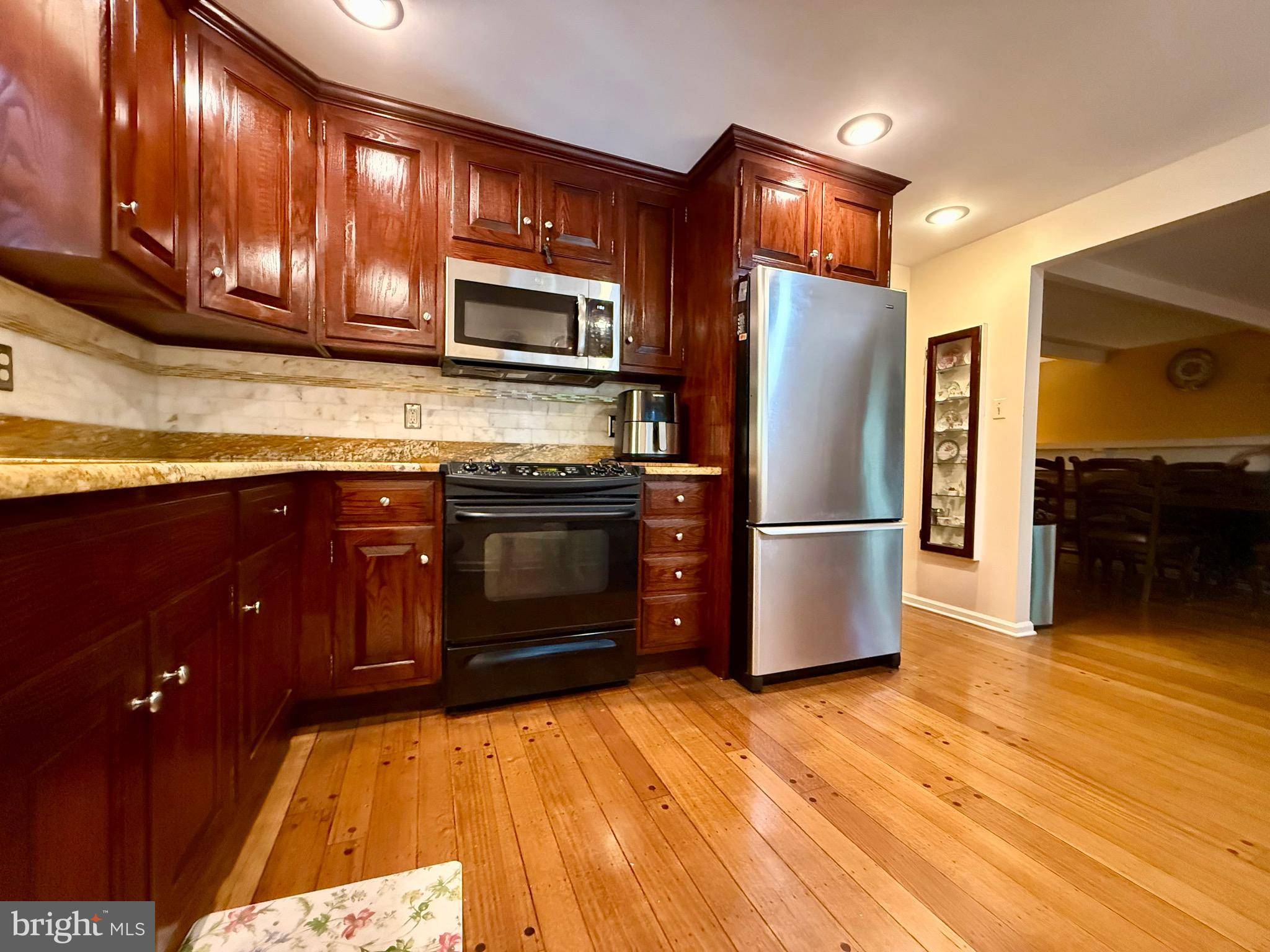 Cherry Hill, NJ 08003,110 PARTREE RD