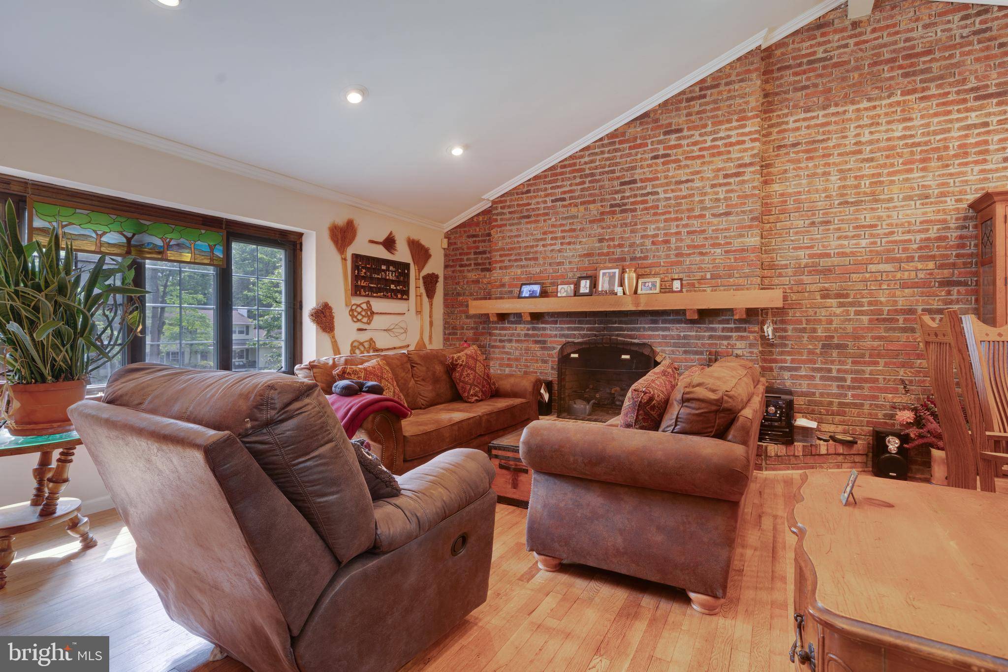 Old Bridge, NJ 08857,2 KERRY CT