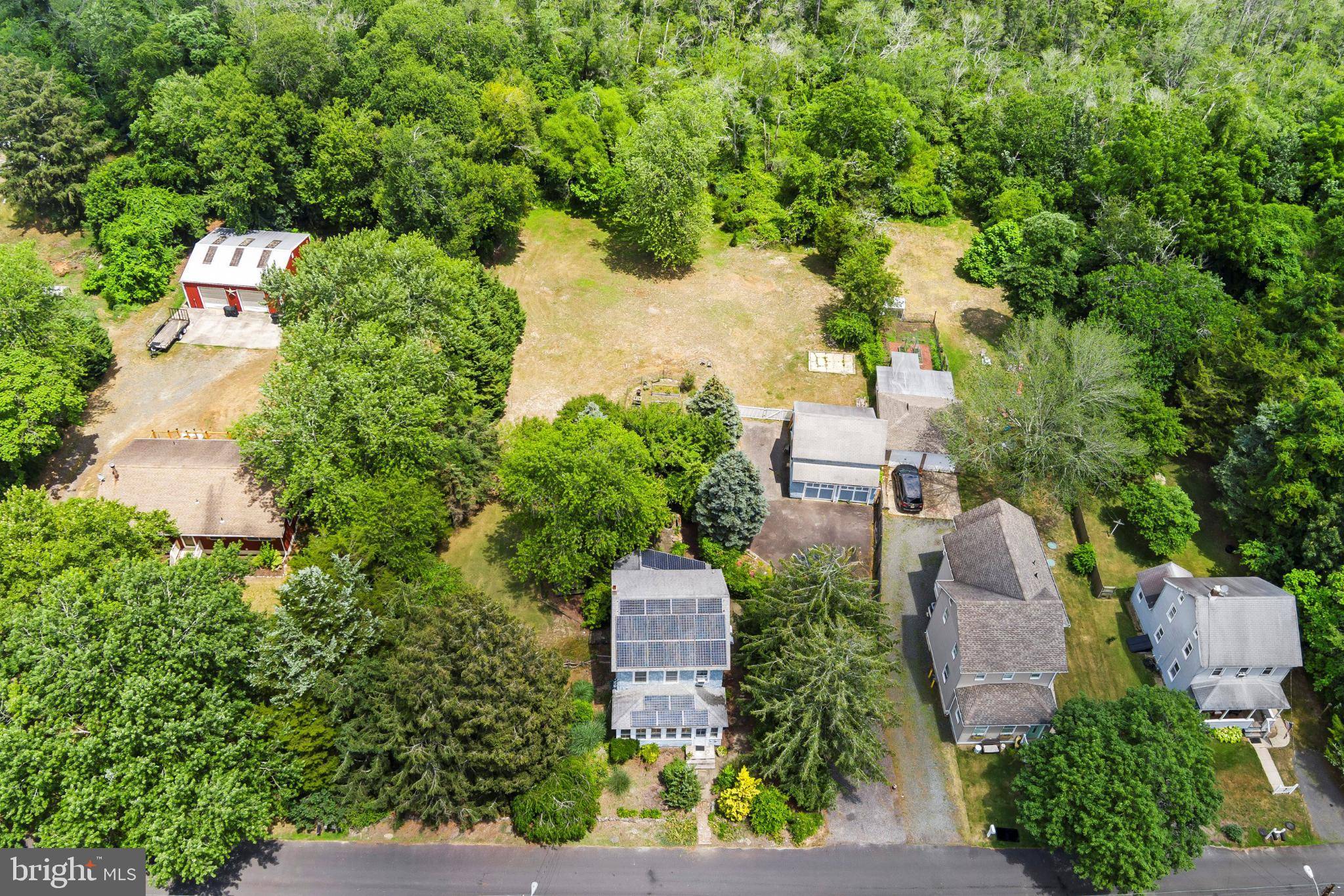 West Creek, NJ 08092,122 DIVISION ST