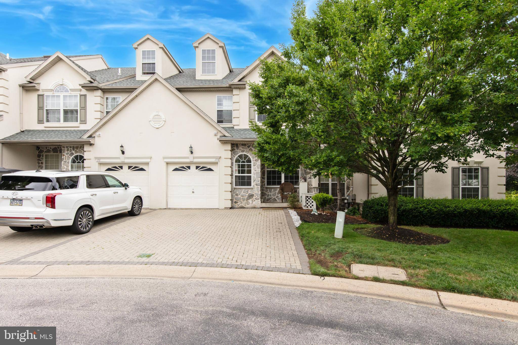 Lansdale, PA 19446,178 HEDGE ROW CIR