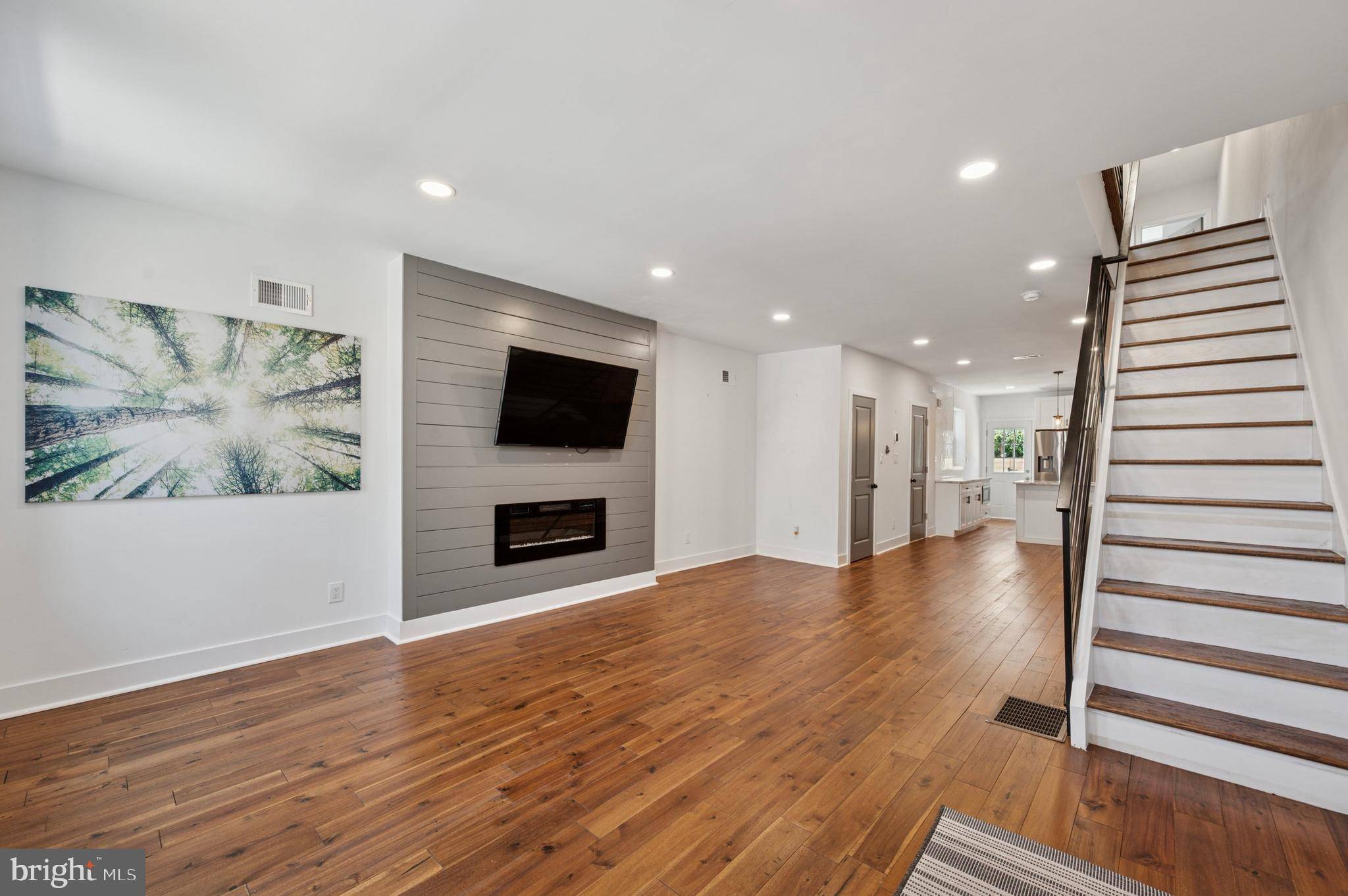 Philadelphia, PA 19146,2518 CARPENTER ST