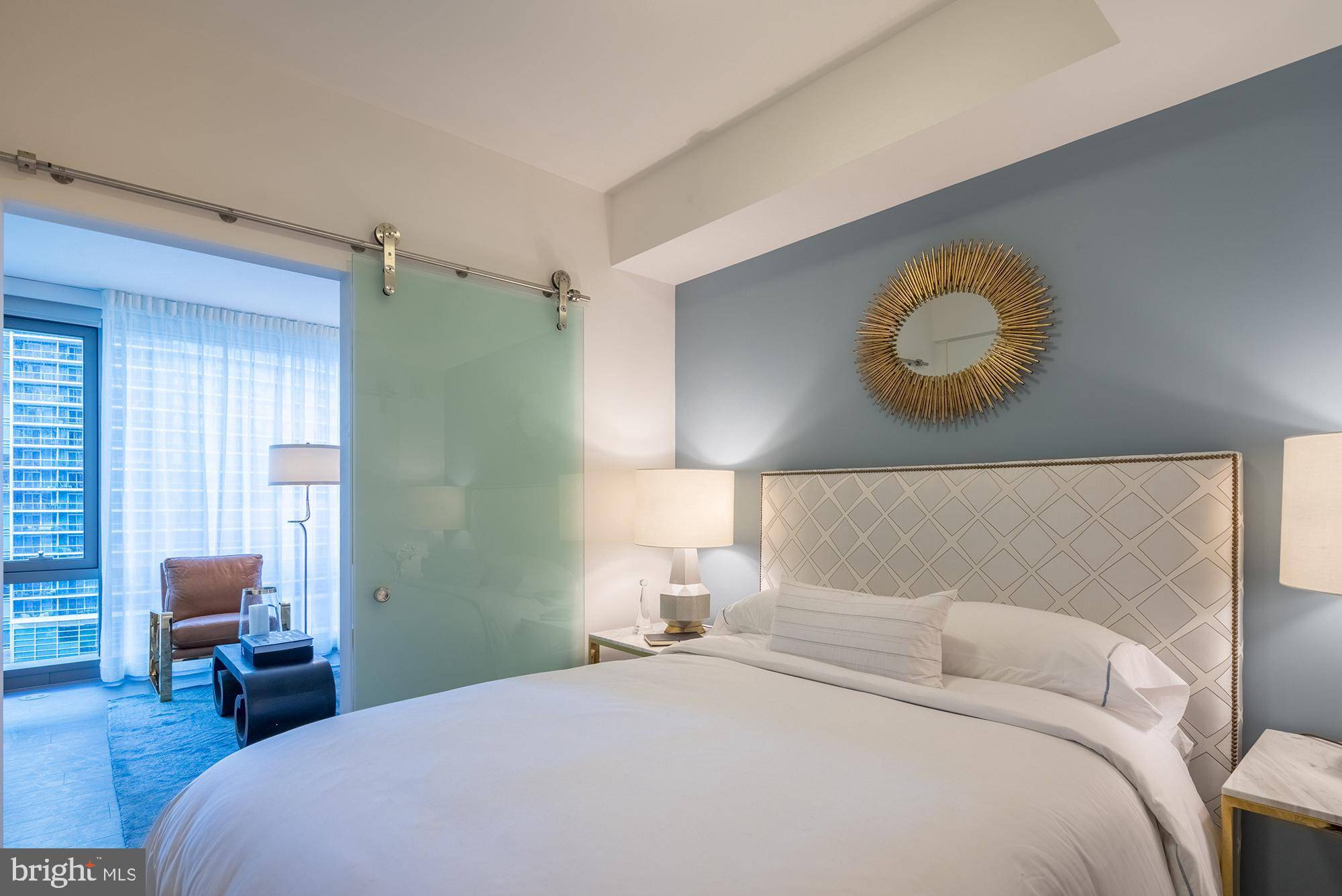 Arlington, VA 22209,1800 NORTH LYNN #2316