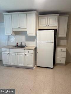 Gibbstown, NJ 08027,405 B W BROAD ST