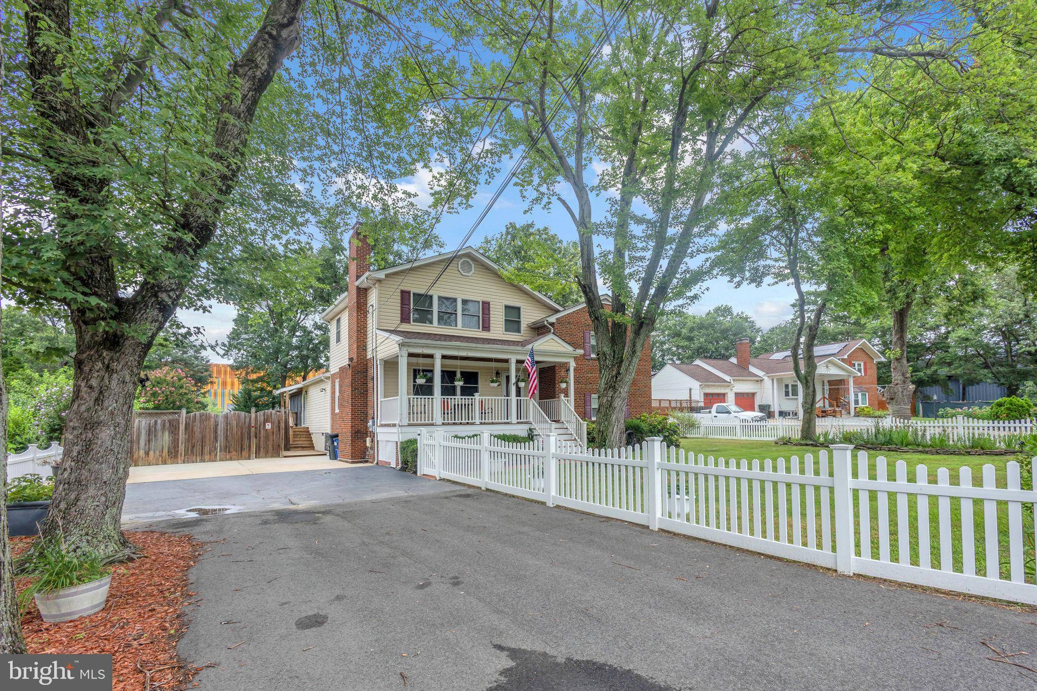 Springfield, VA 22150,7016 UTICA ST