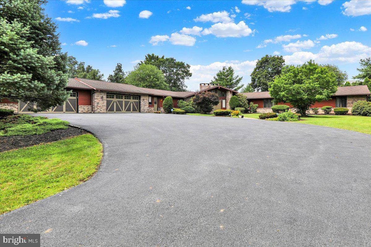 Shoemakersville, PA 19555,130 ALLENDALE RD