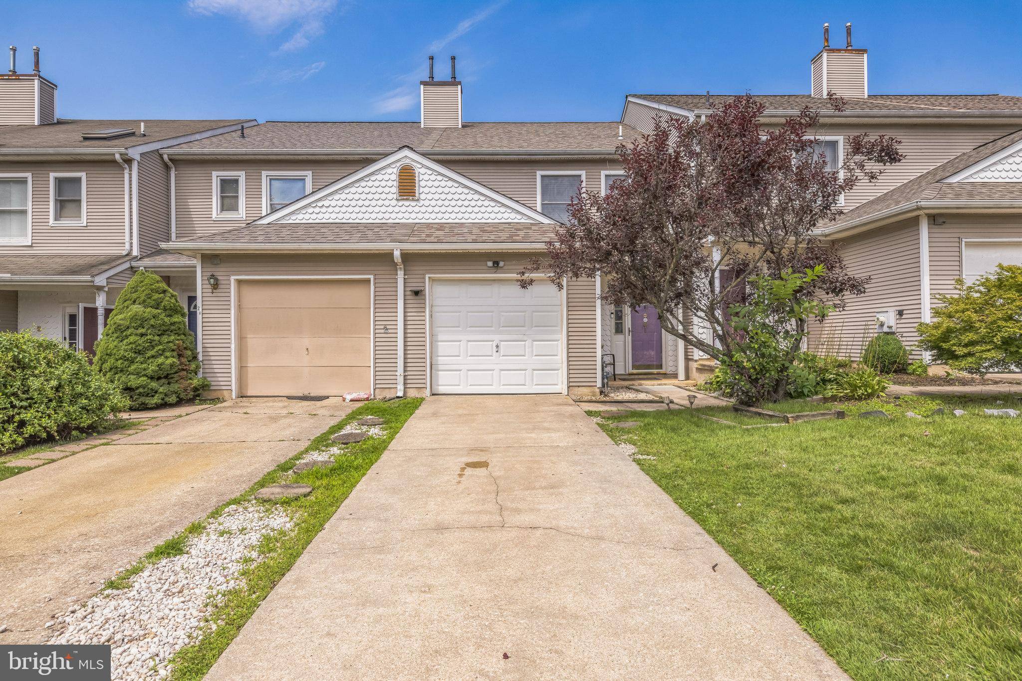 Newark, DE 19702,18 S MERRIMENT DR