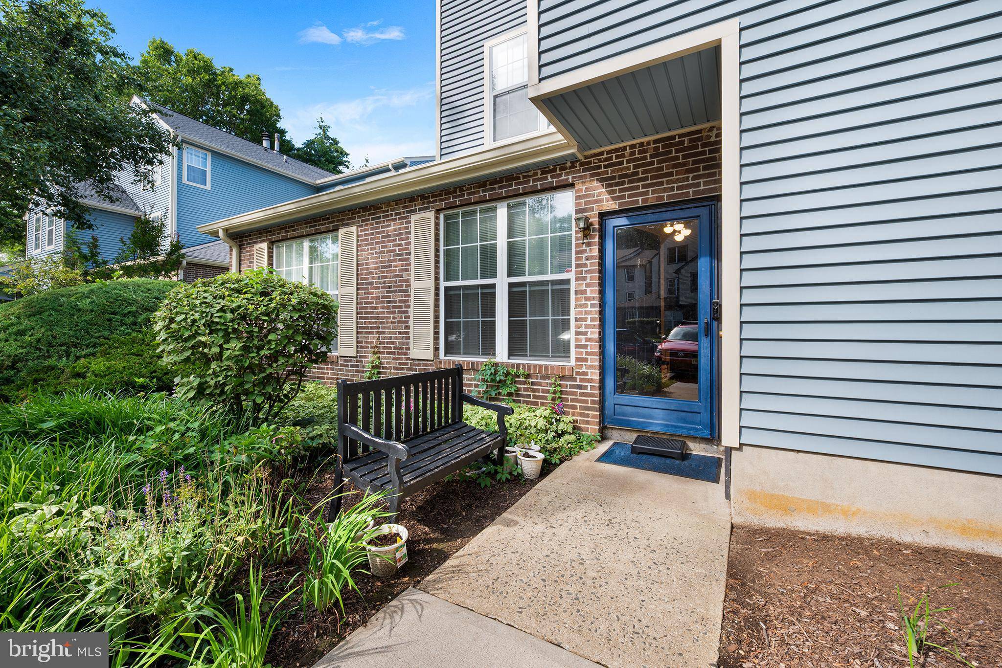 Monmouth Junction, NJ 08852,4301 BAYBERRY CT