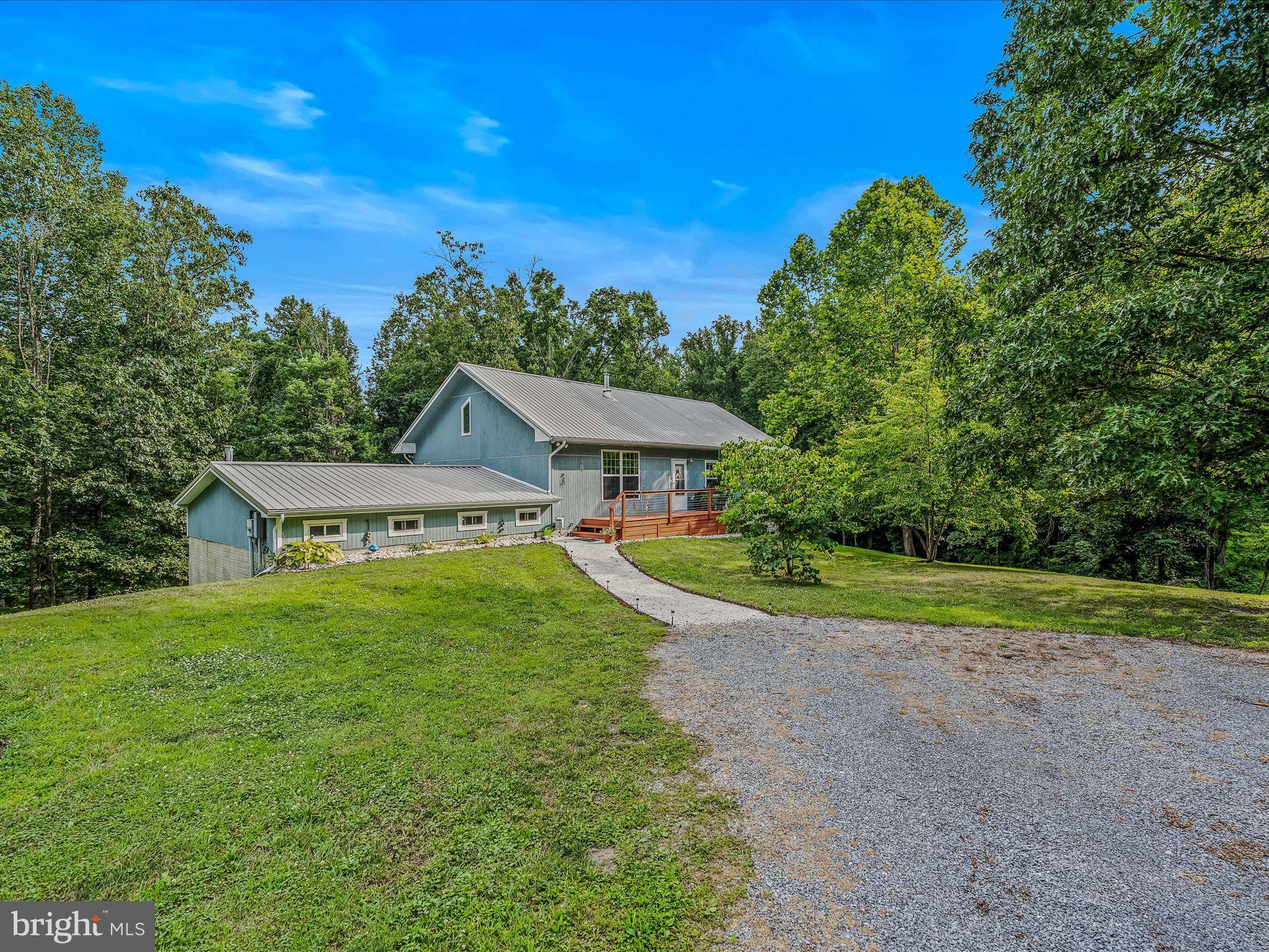 Hedgesville, WV 25427,318 HOUSEHOLDER RD