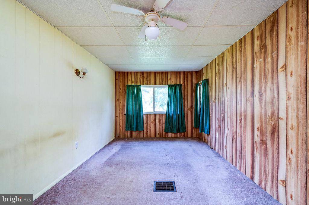 Shoemakersville, PA 19555,493 MOHRSVILLE RD