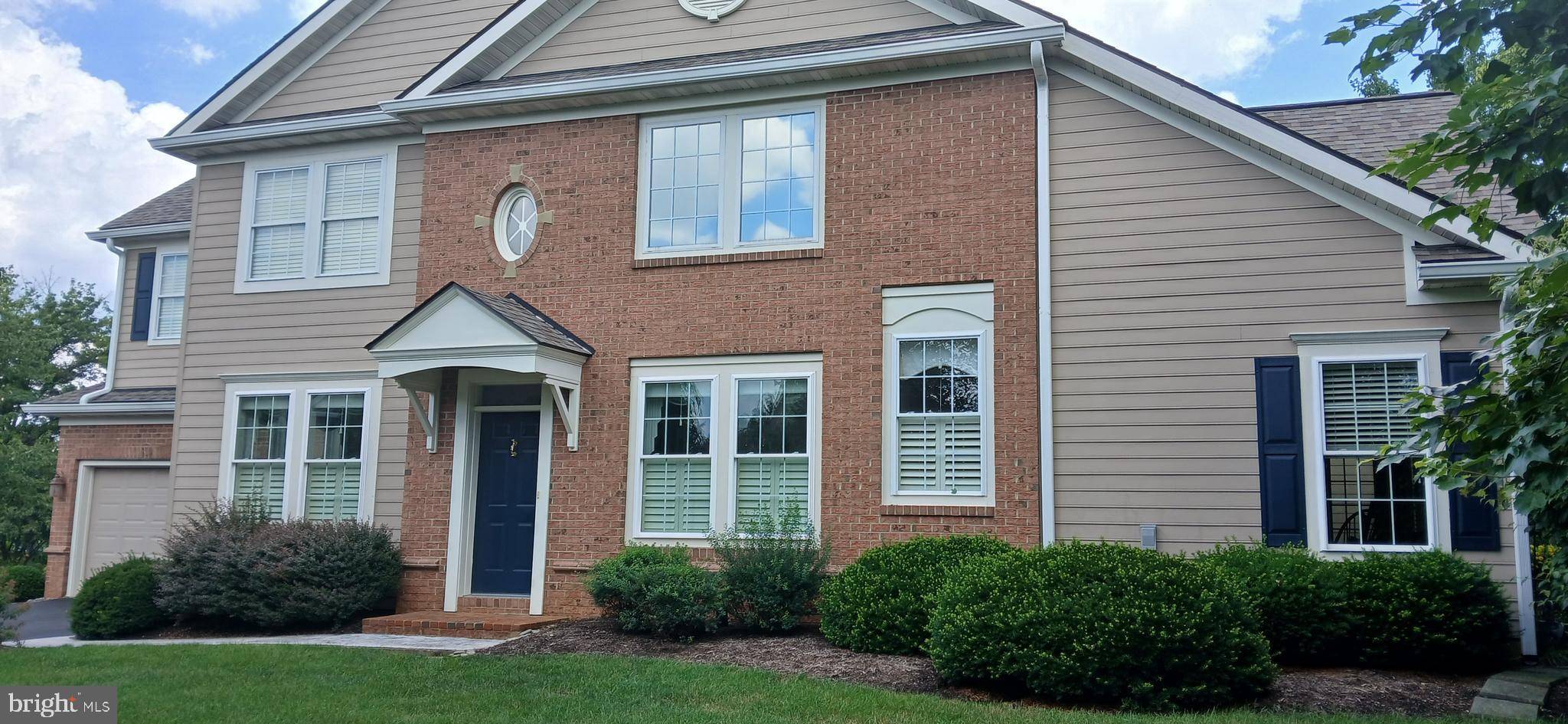 Lititz, PA 17543,30 FARMVIEW LN