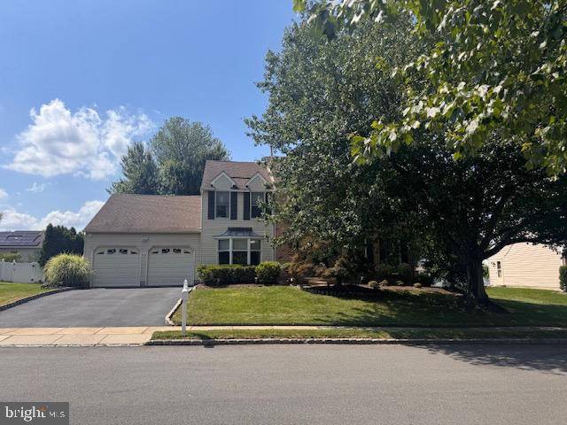 Kendall Park, NJ 08824,10 GILLIAN DR