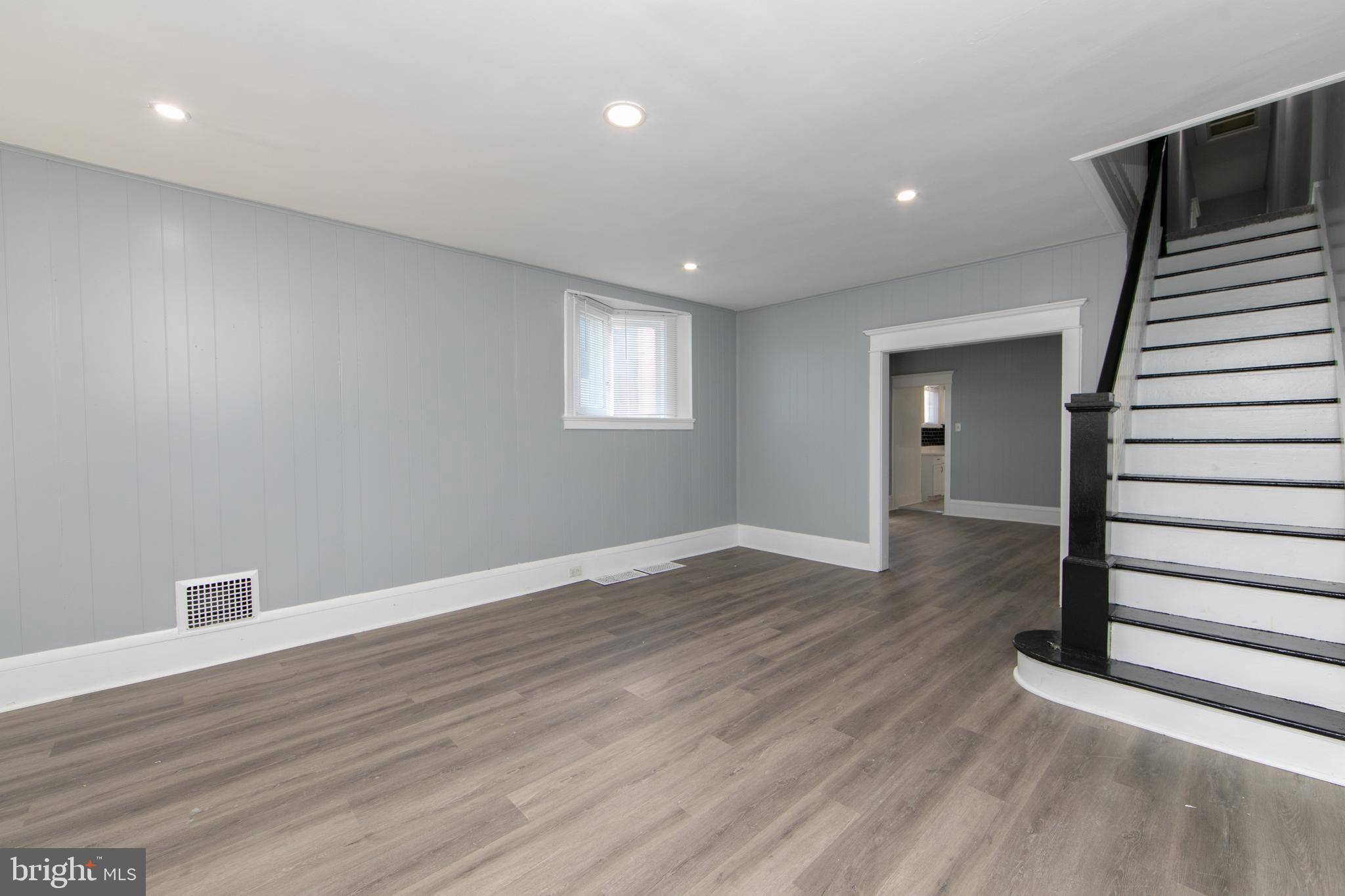 Camden, NJ 08103,513 BENSON ST