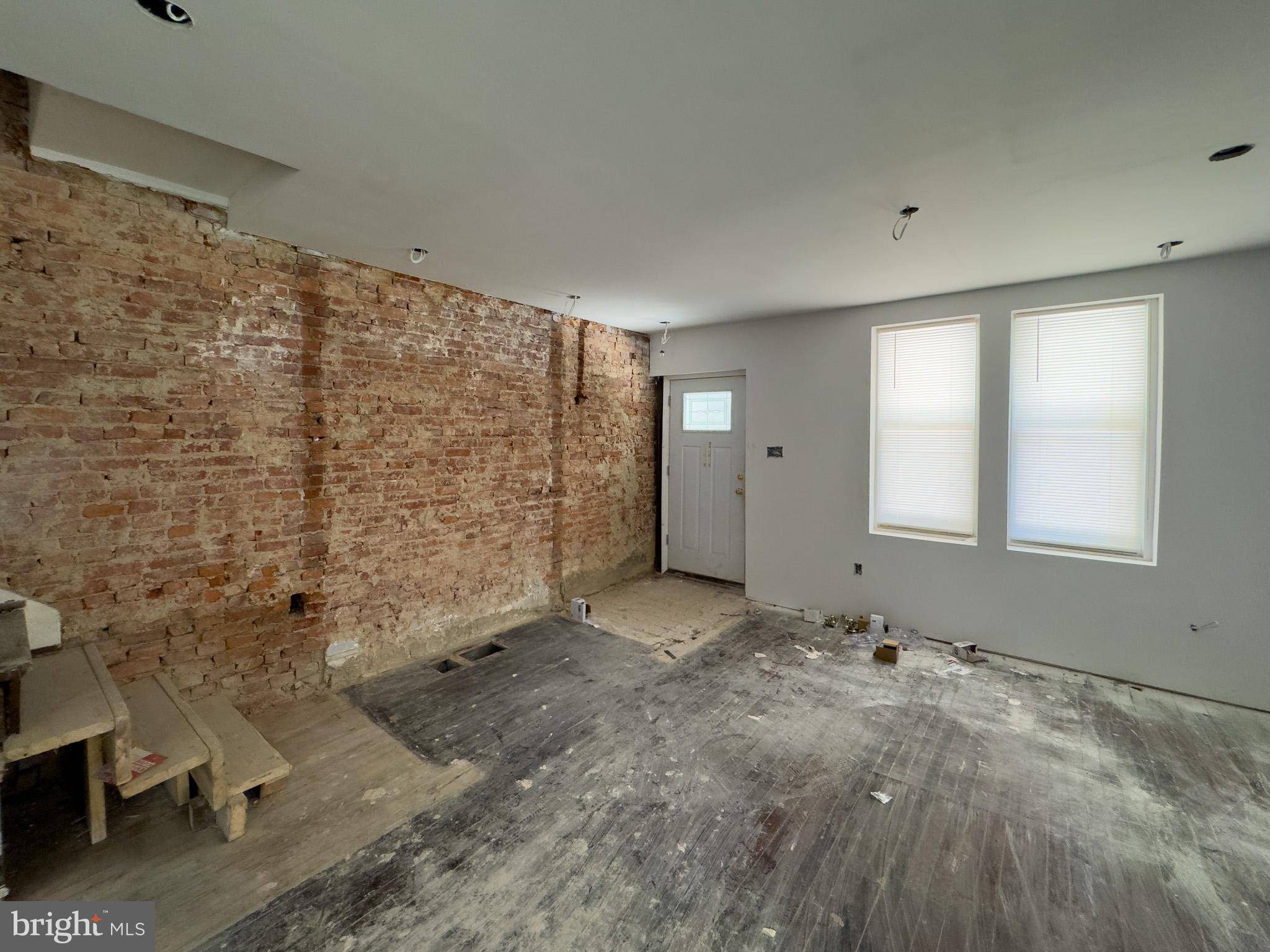 Philadelphia, PA 19144,543 E LOCUST AVE