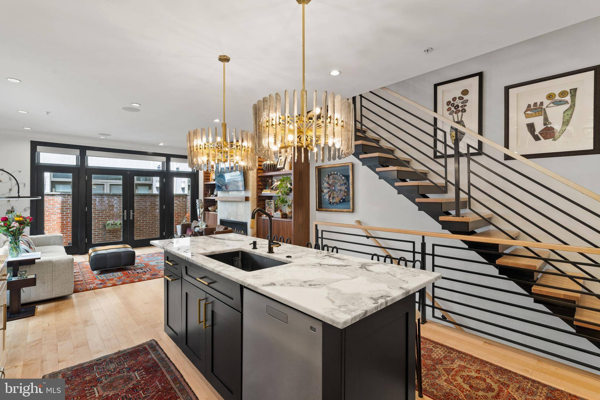 Philadelphia, PA 19147,741 BAINBRIDGE ST