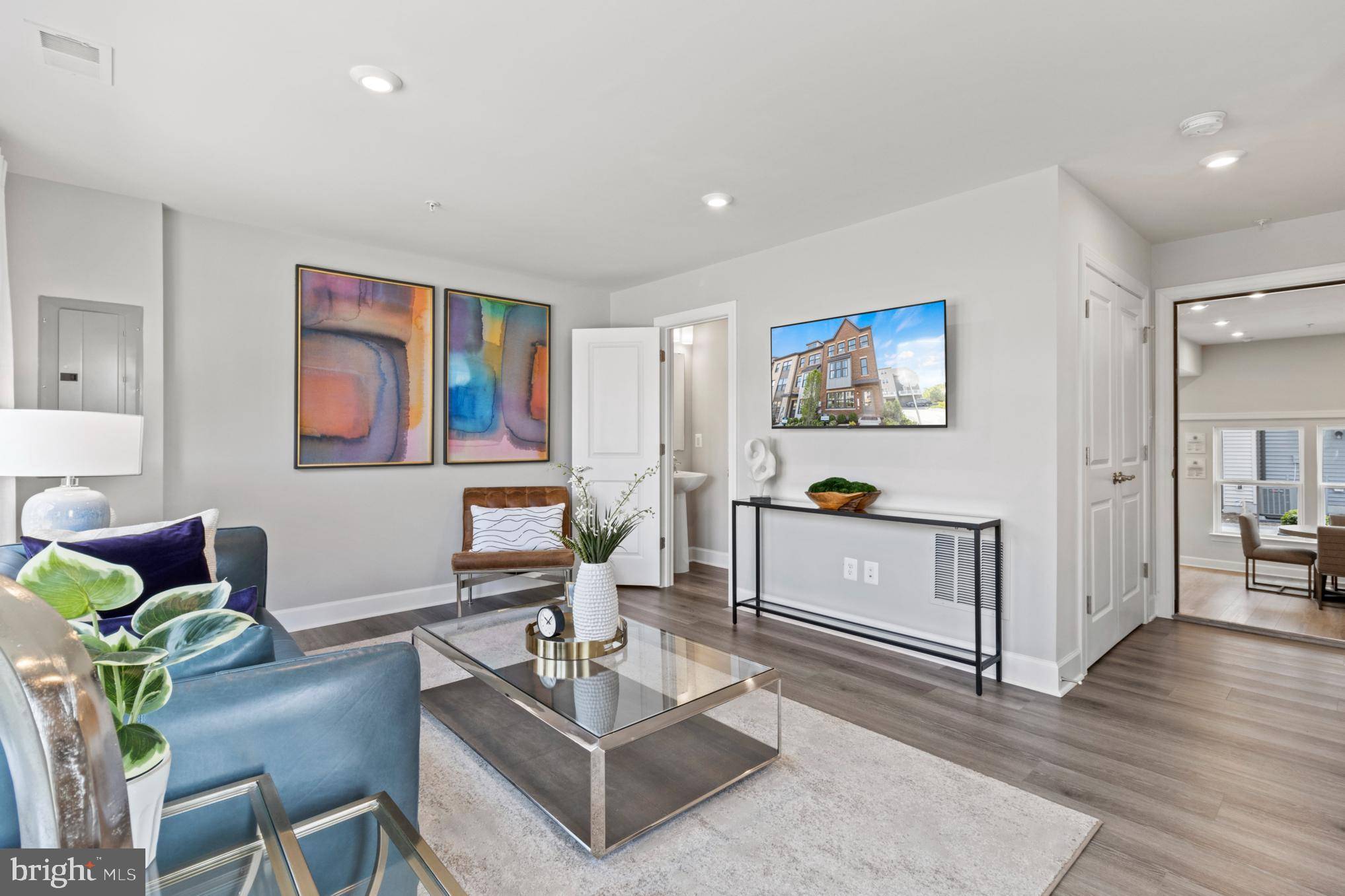 Hyattsville, MD 20782,3537 DEAN DR
