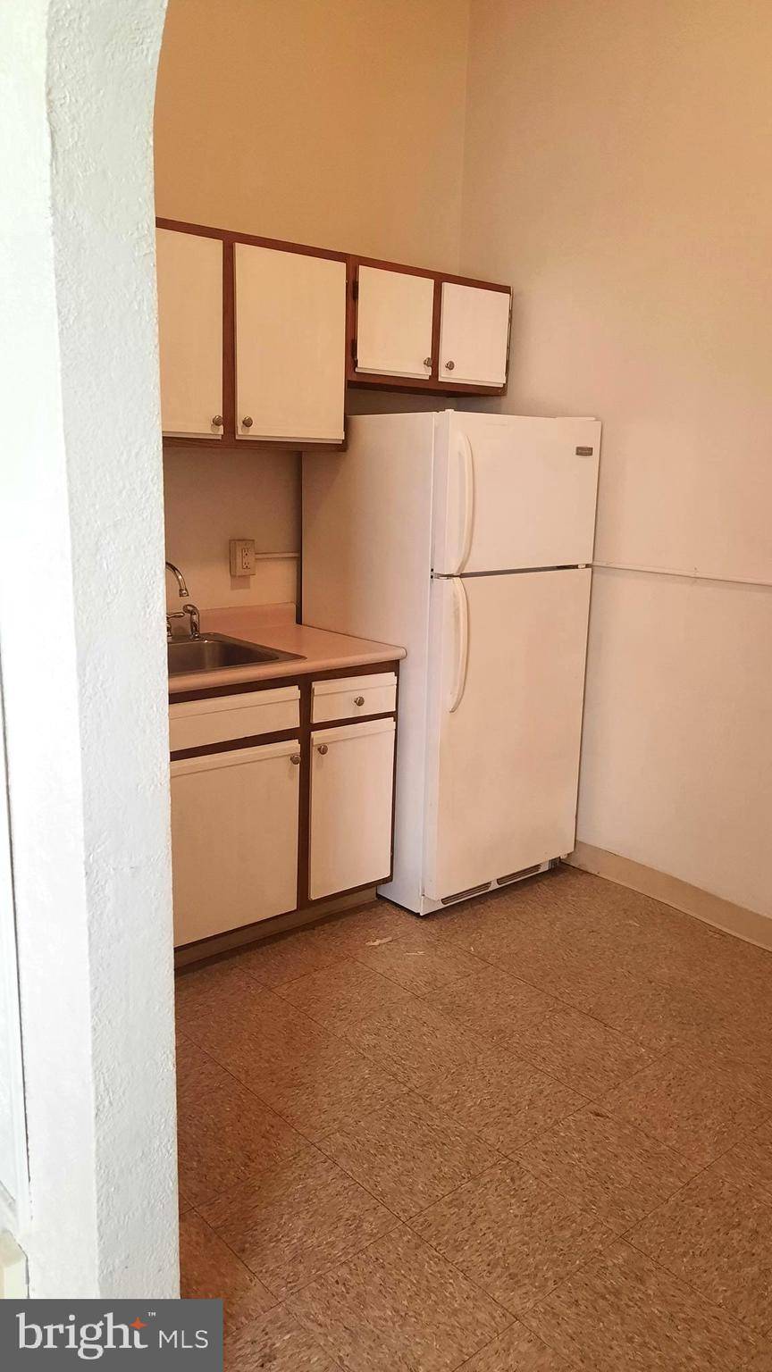 Mechanicsburg, PA 17055,12 S FILBERT ST #A4