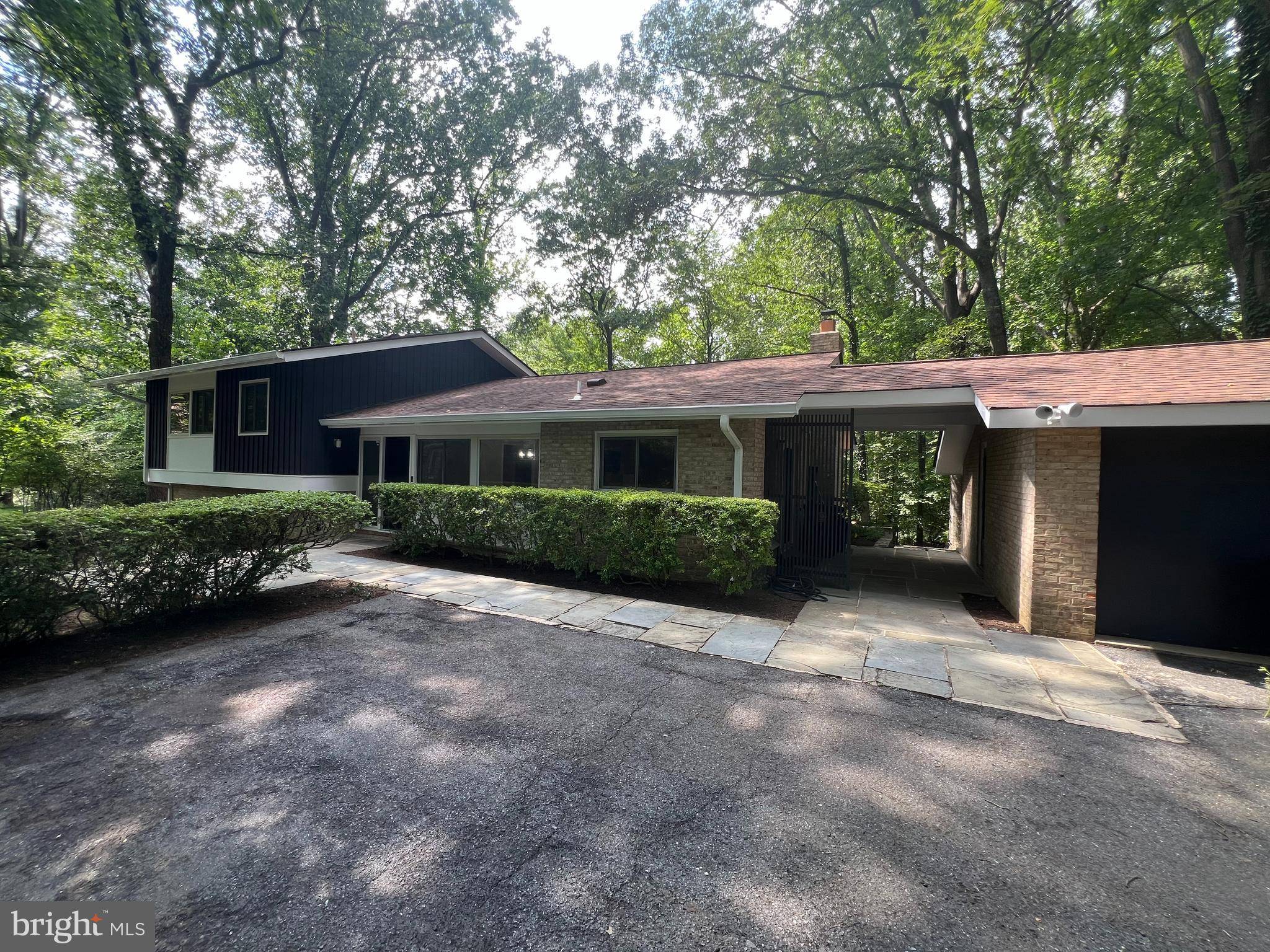 Bethesda, MD 20817,8322 STILL SPRING CT