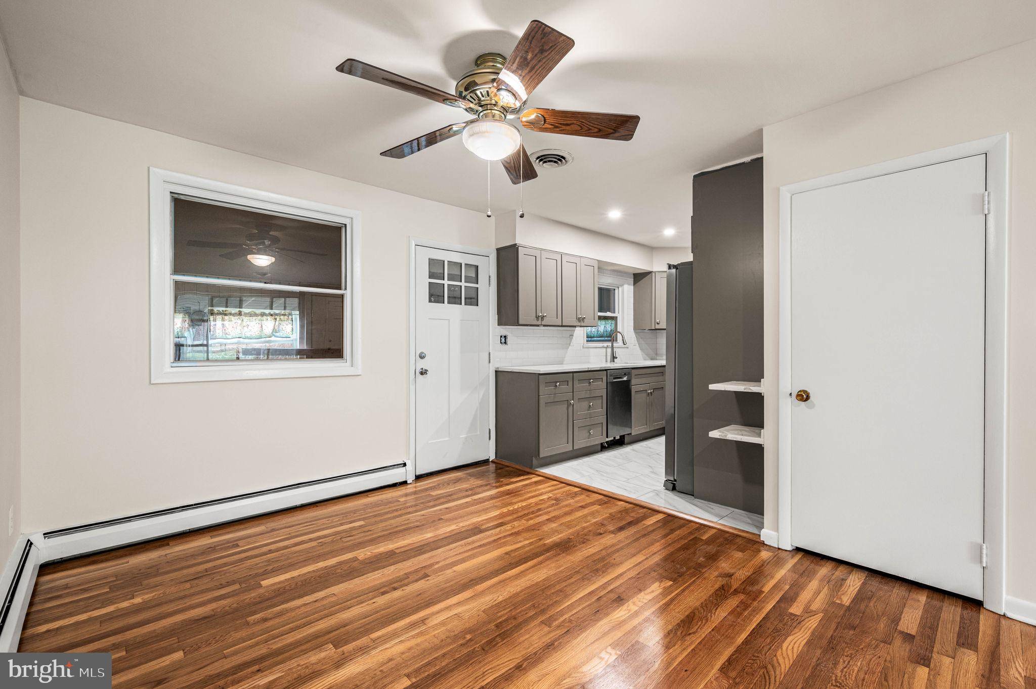 Upper Chichester, PA 19061,1915 LOCUST ST