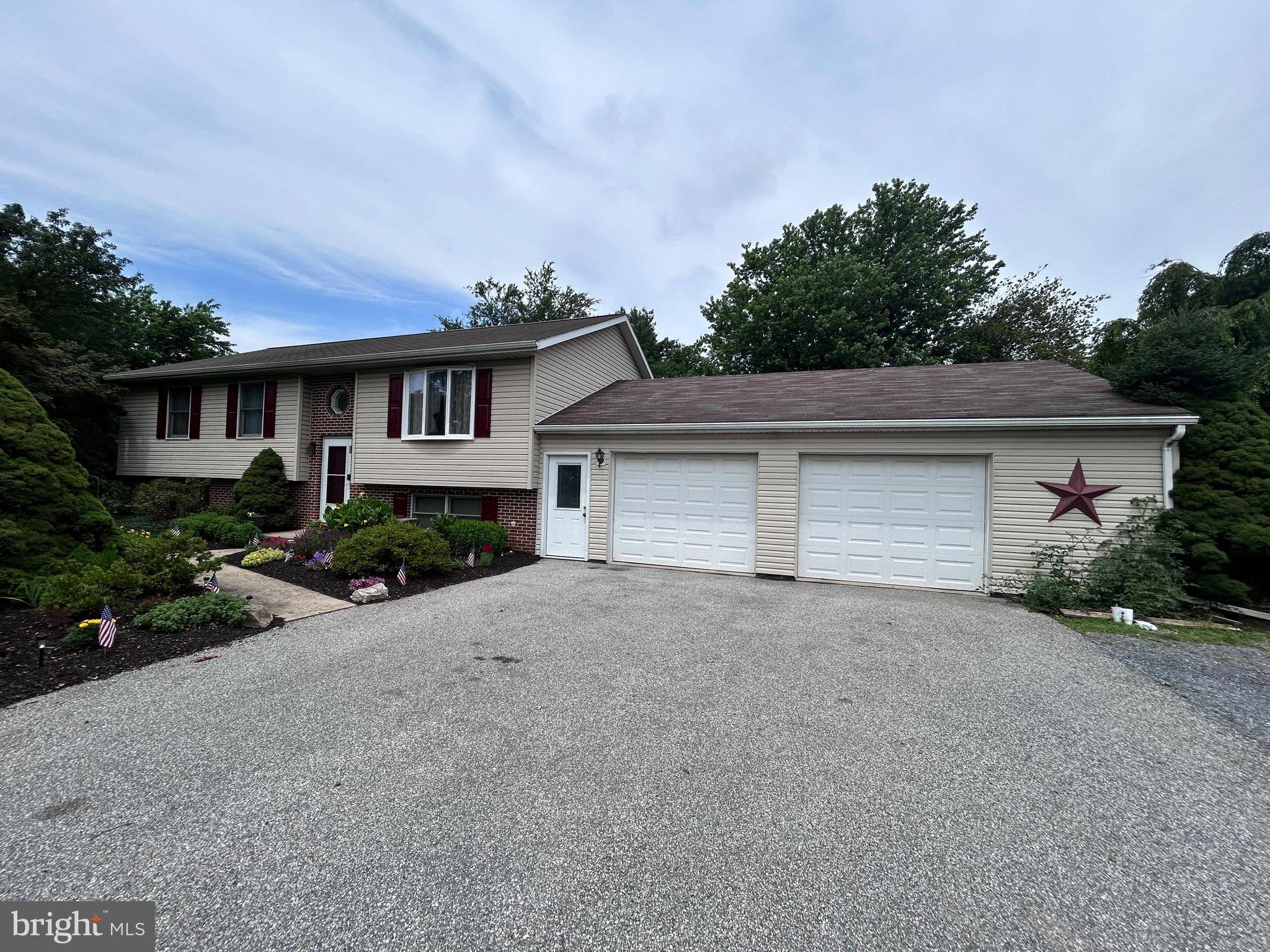 Myerstown, PA 17067,401 E ROSEBUD RD