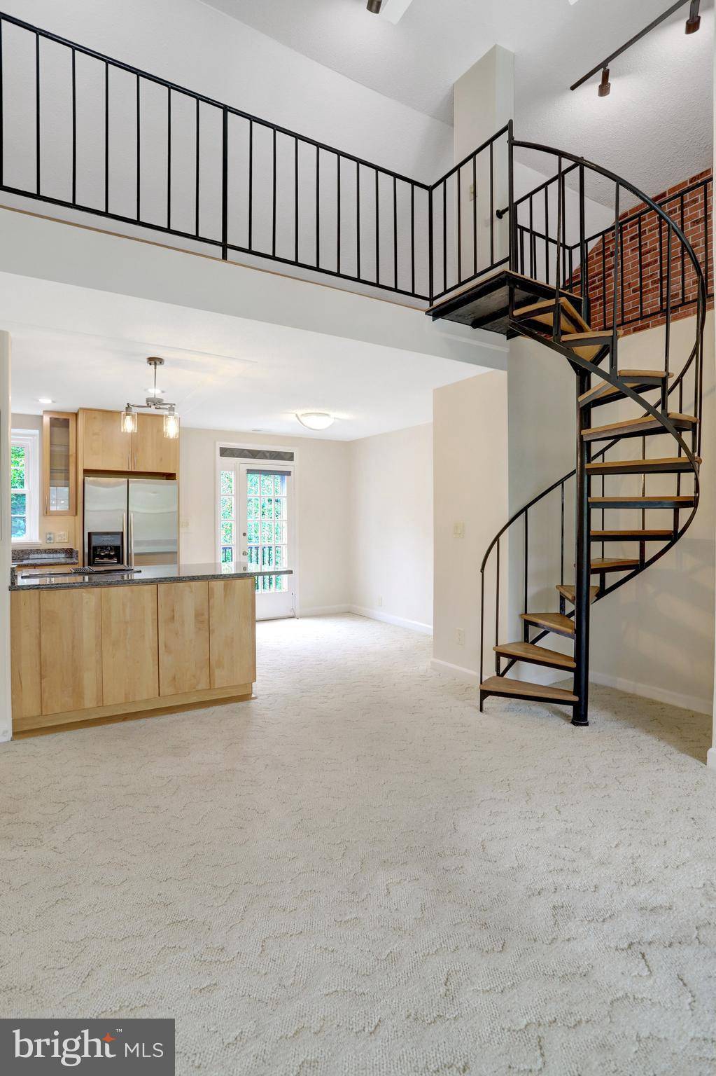 Arlington, VA 22206,3062 S BUCHANAN ST #C2