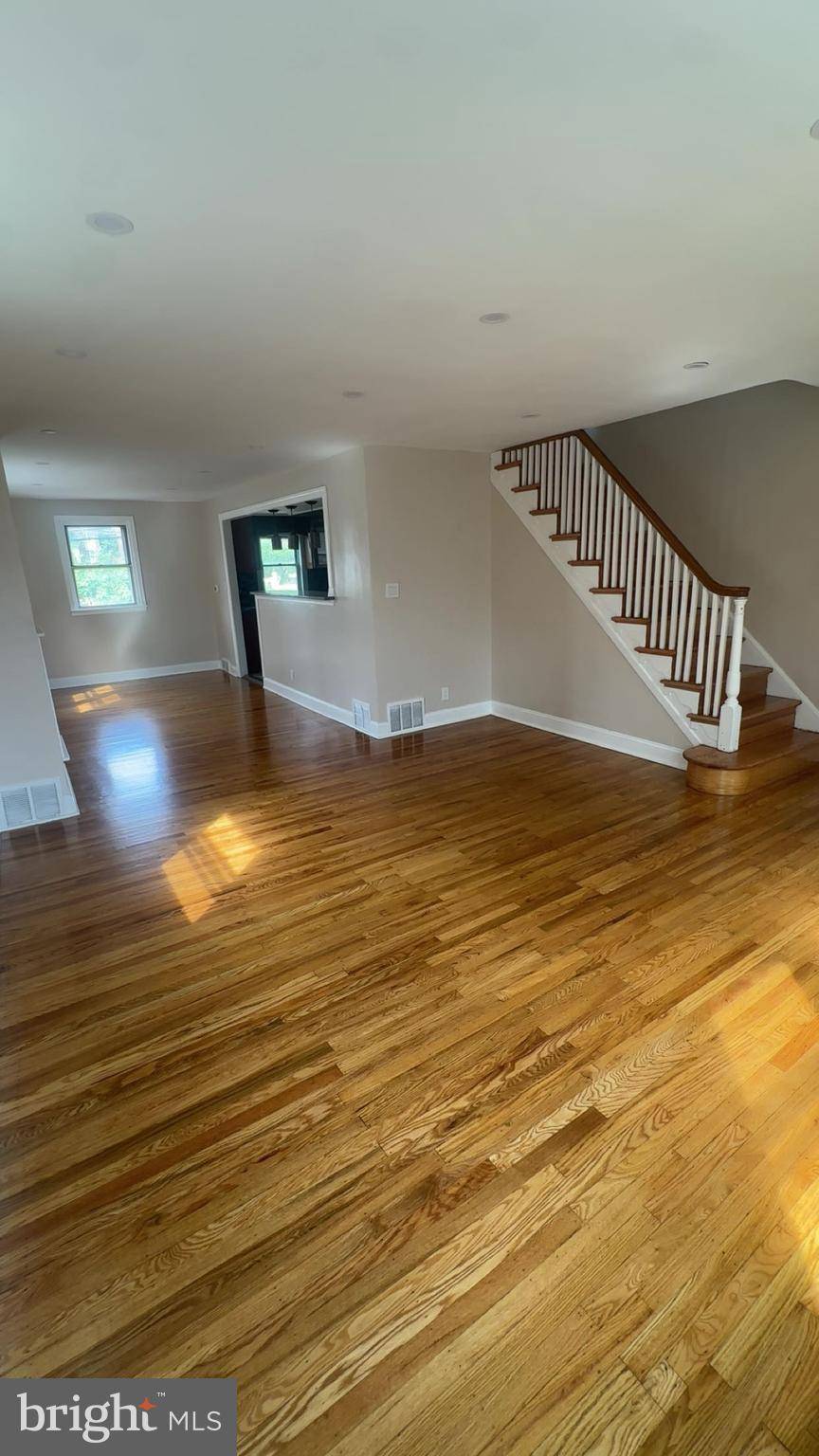 Philadelphia, PA 19111,1821 AFTON ST