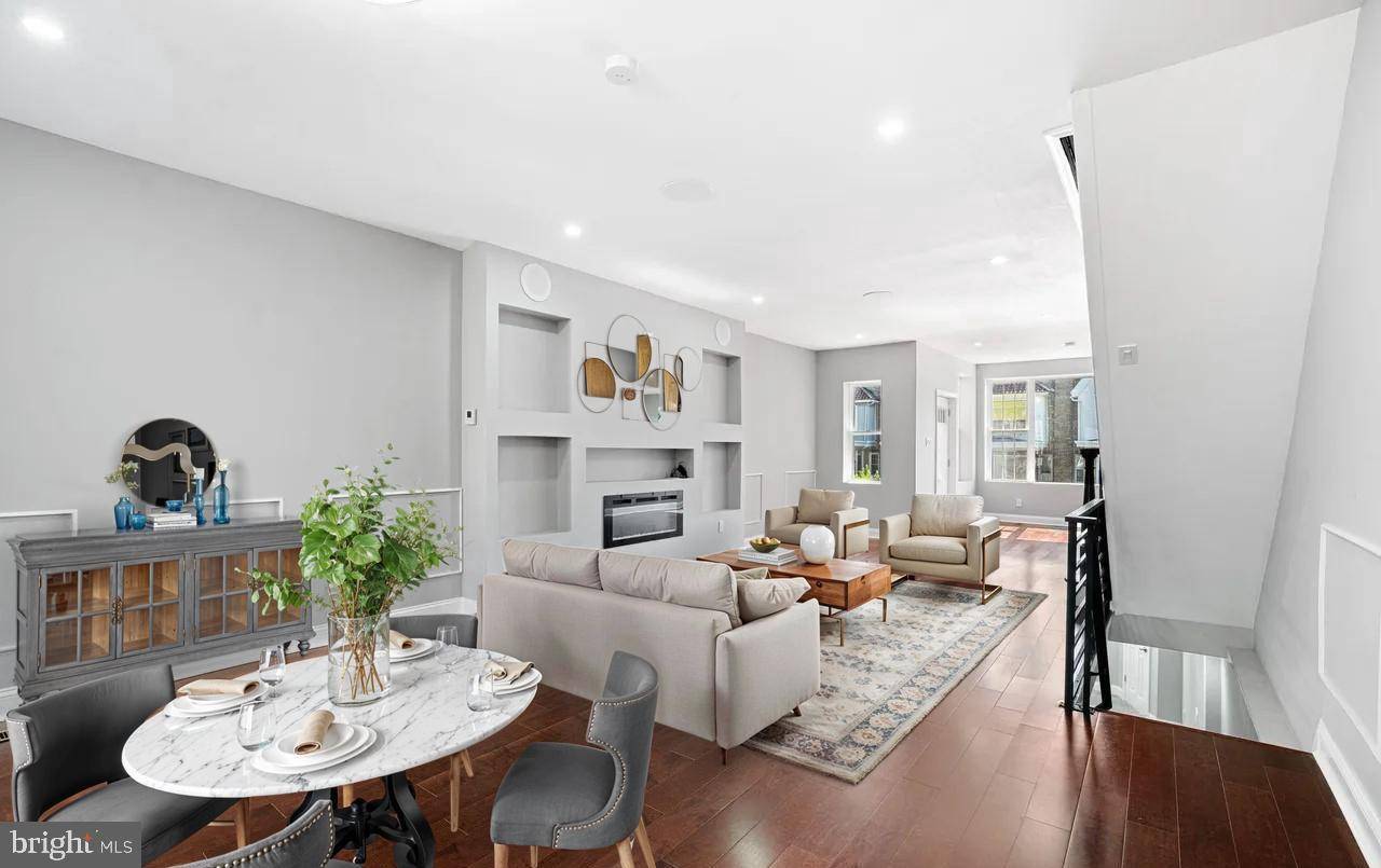 Philadelphia, PA 19141,6232 N 17TH ST