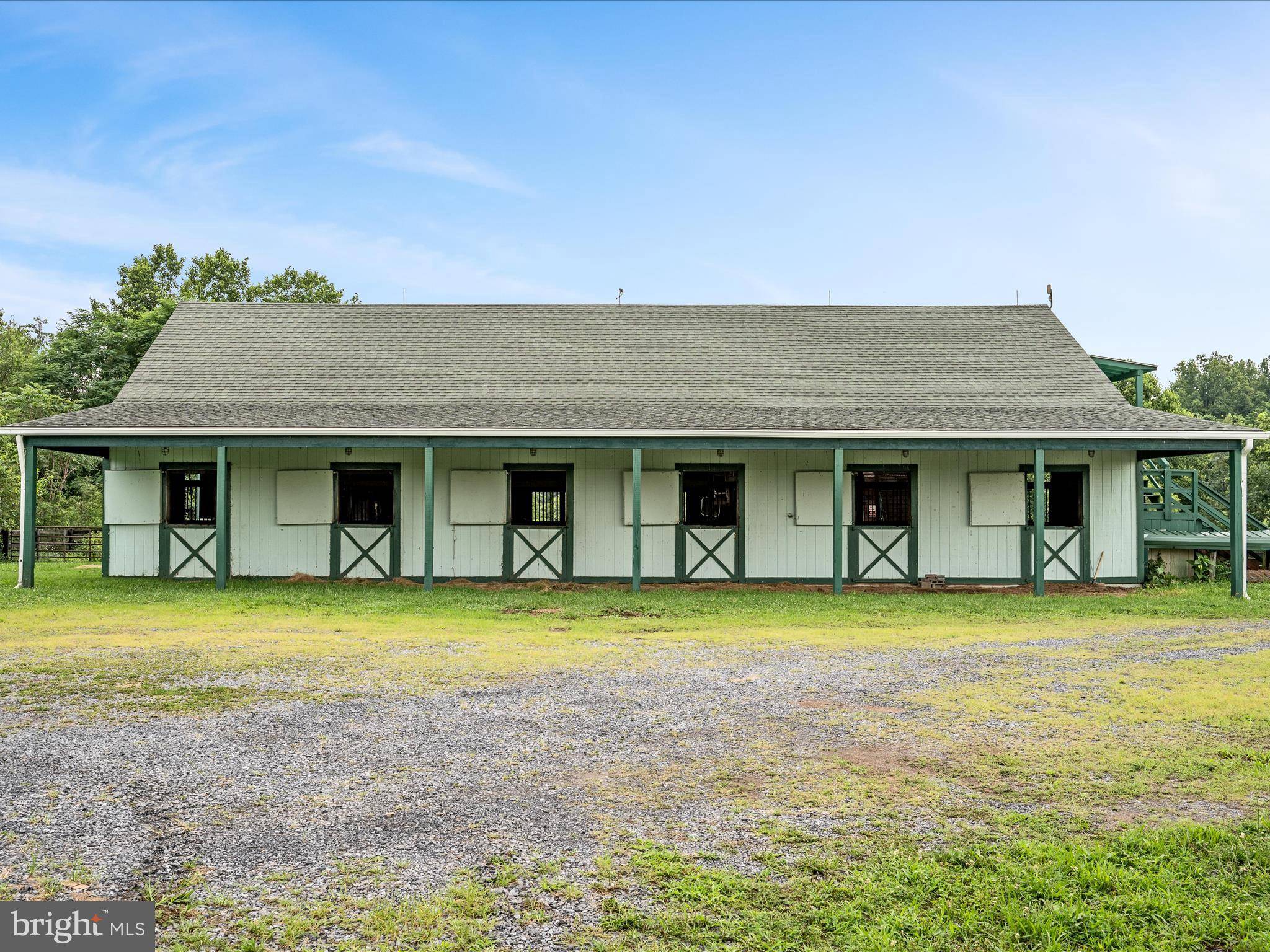Delaplane, VA 20144,3959 COBBLER MOUNTAIN RD