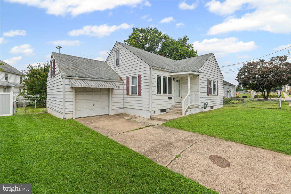 Hamilton, NJ 08610,801 CEDAR LA